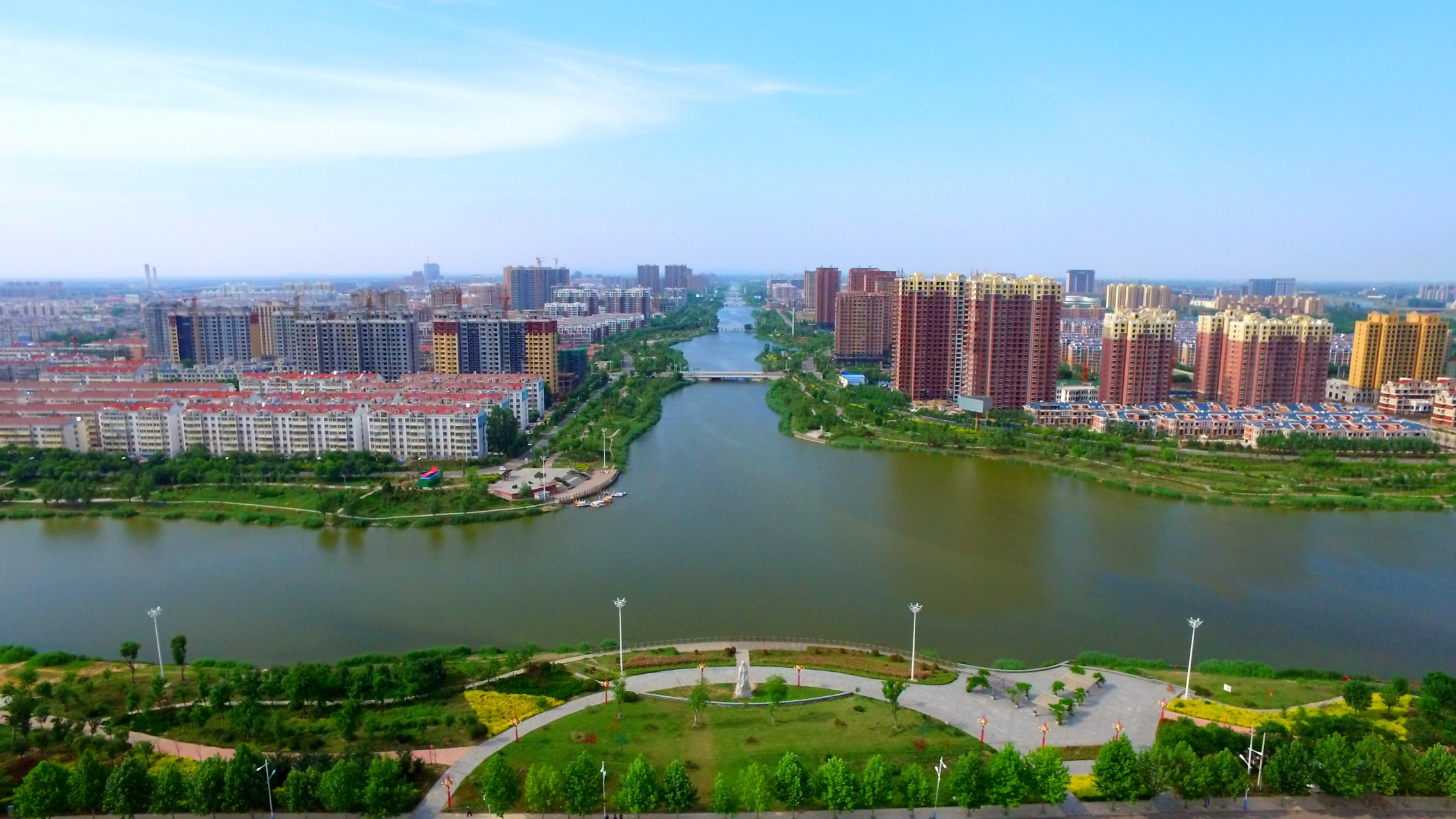 金乡县位于山东省西南部.