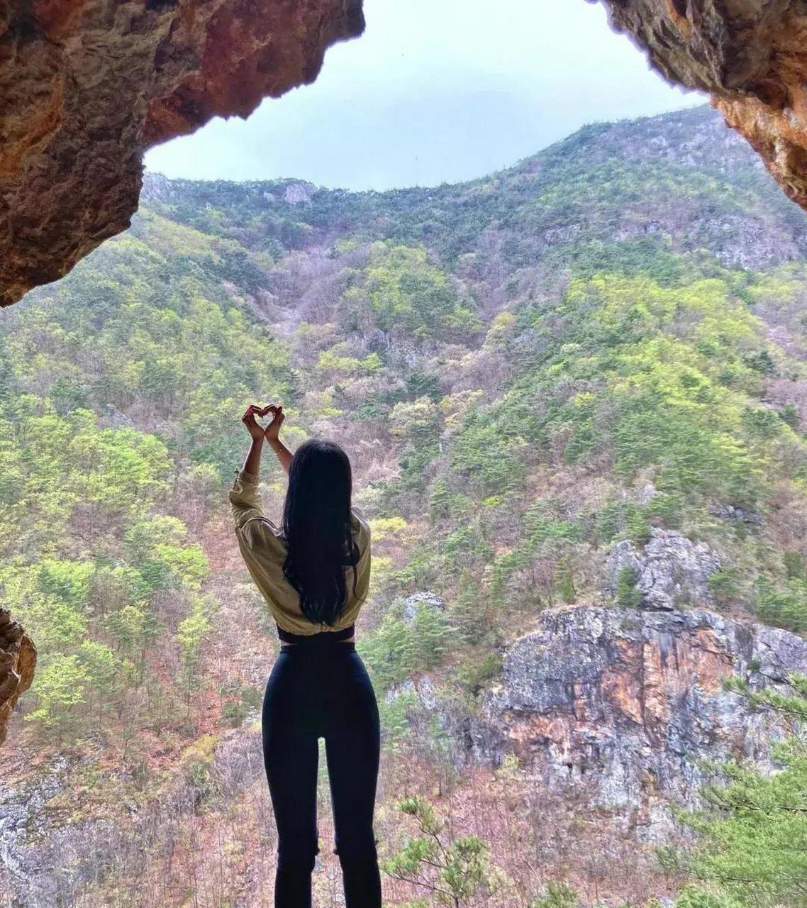 跟女朋友去爬山要注意什么?