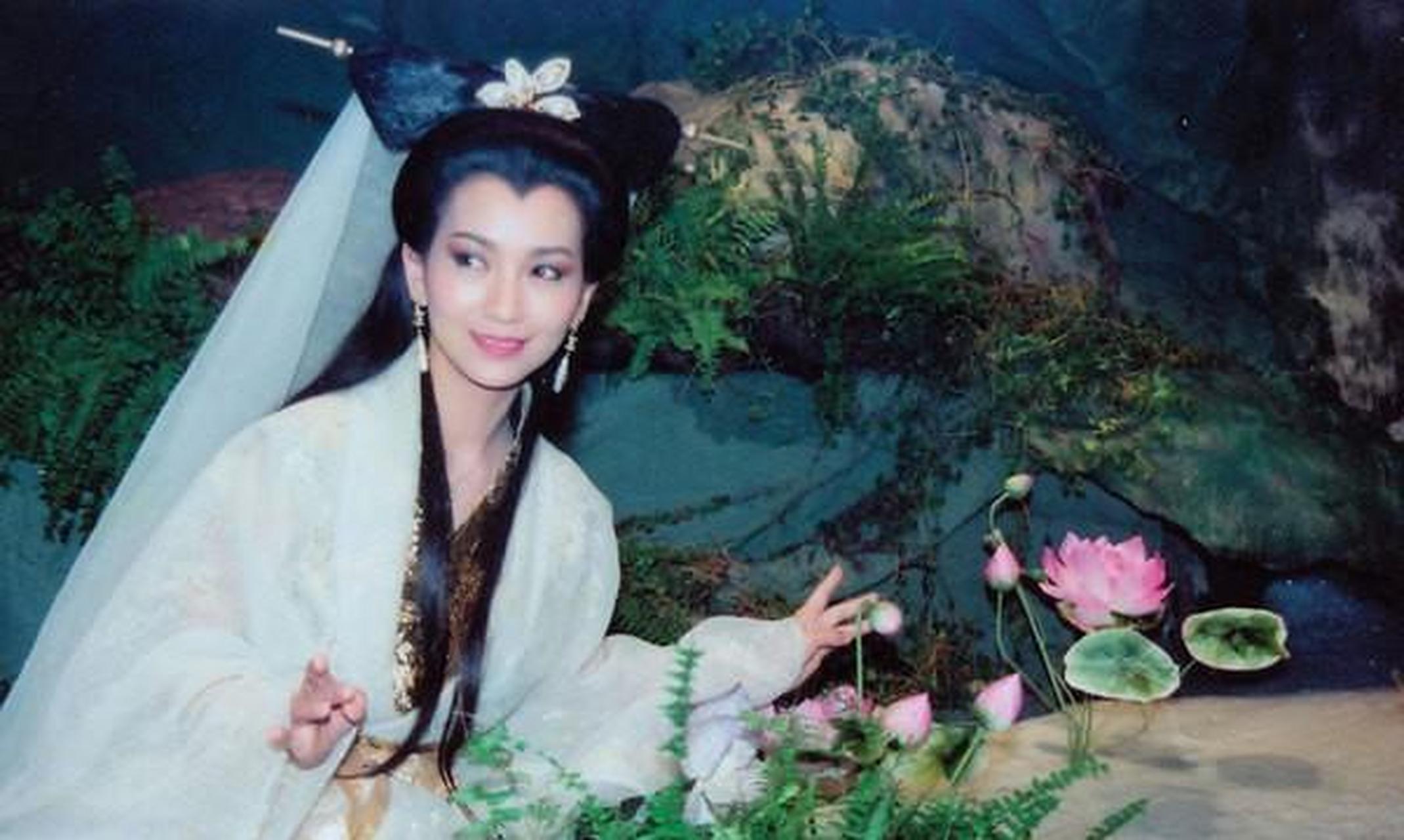 领动计划 1993年的电视剧《新白娘子传奇》剧照,赵雅芝.