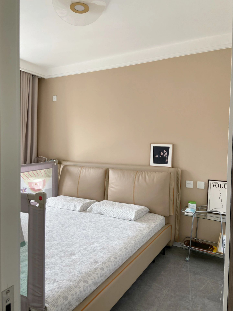 高级感卧室背景墙设计 晨阳水漆1188色卡调色沙漠印象不错 #晨阳水漆