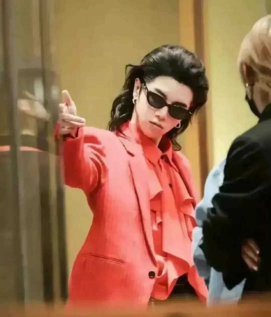 咋感觉越来越娘了呢?