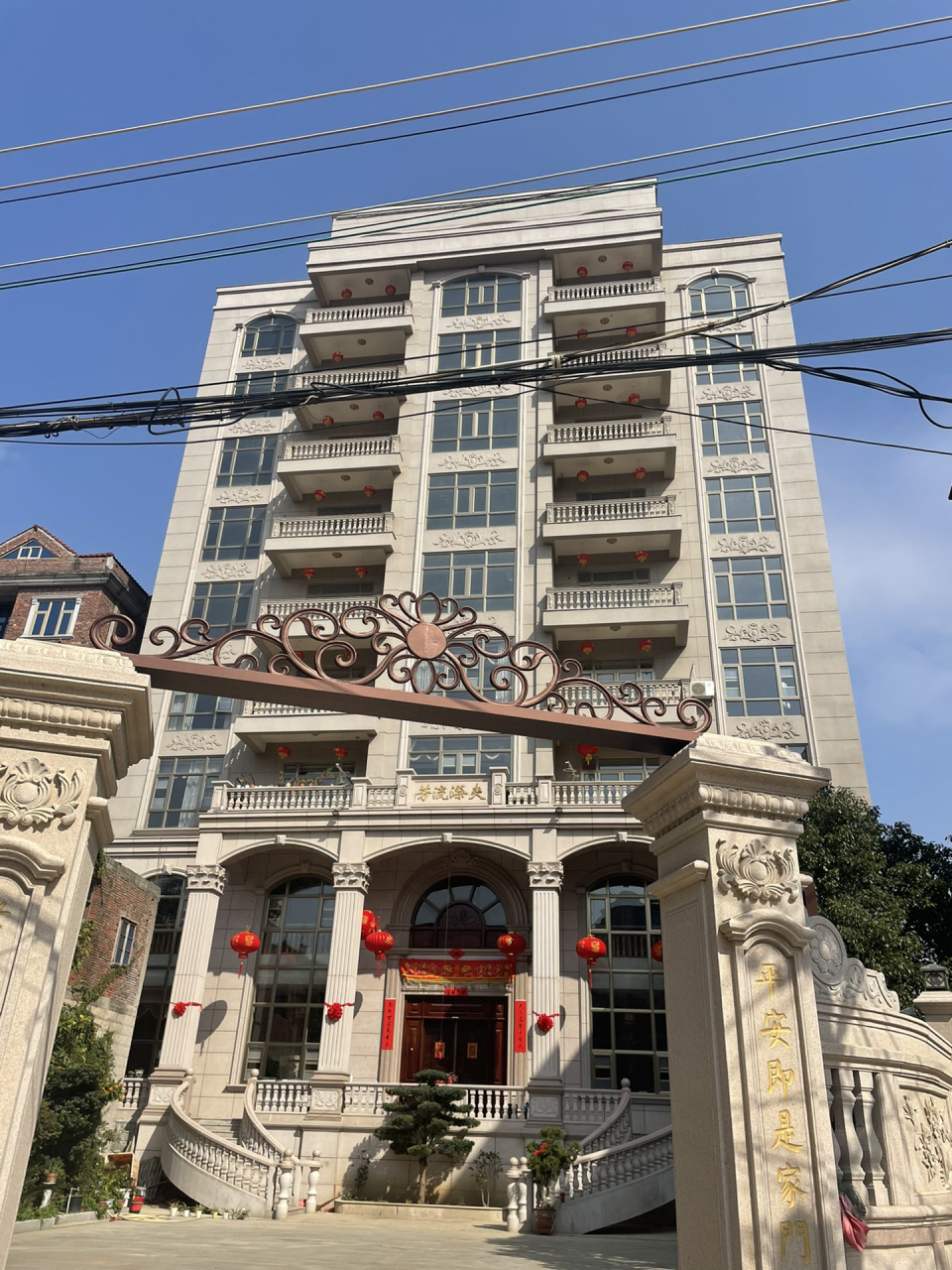 晒一晒莆田的特产:「农村自建房」  若是你觉得人生迷茫的话, 建议