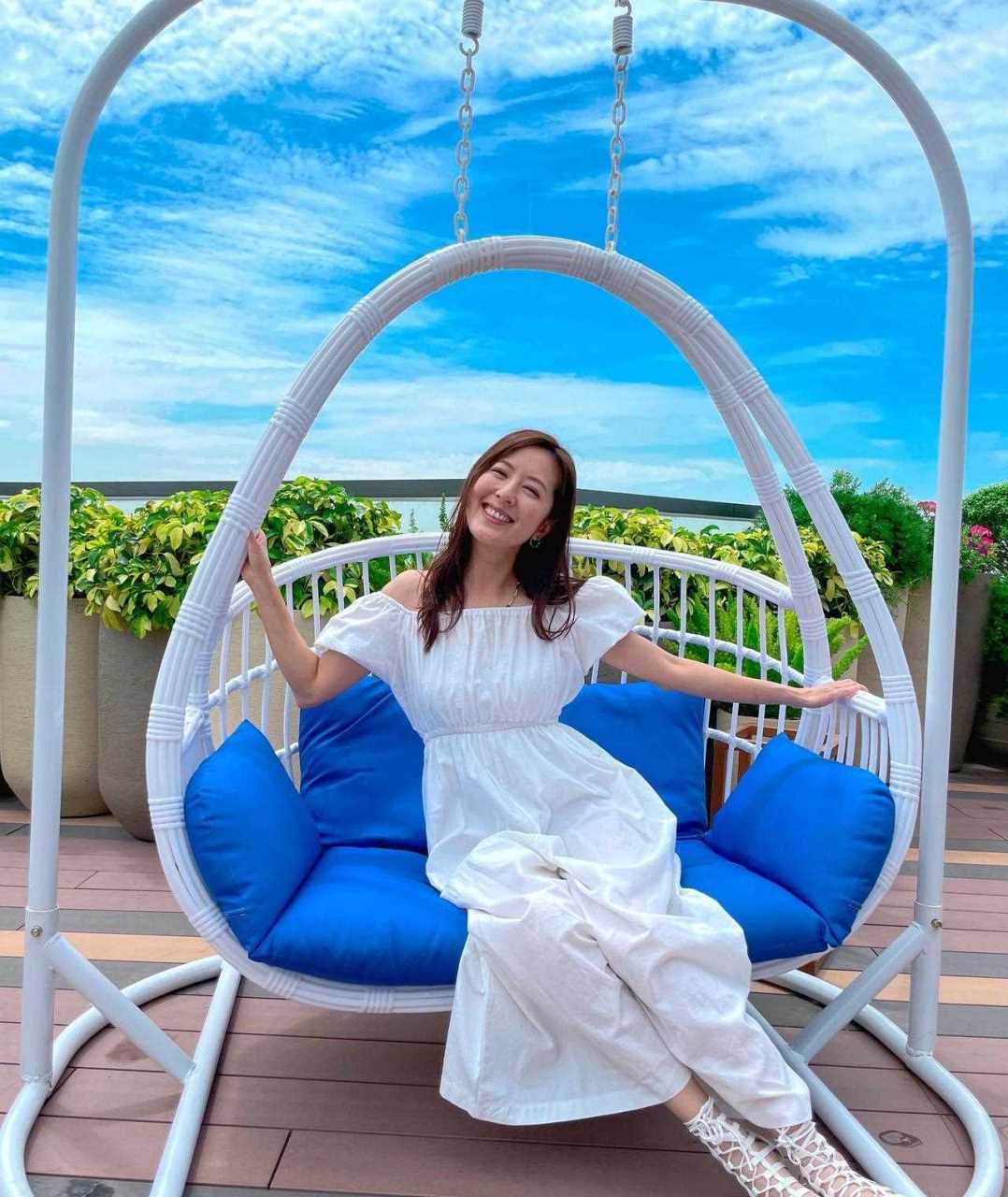 香港tvb花旦唐诗咏的生活照,她今年已经41岁还是单身[蜡烛]