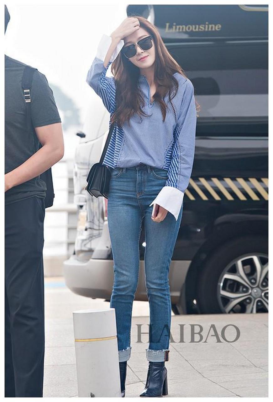 韩国女星机场春夏私服:舒适又时尚,甜美又精致