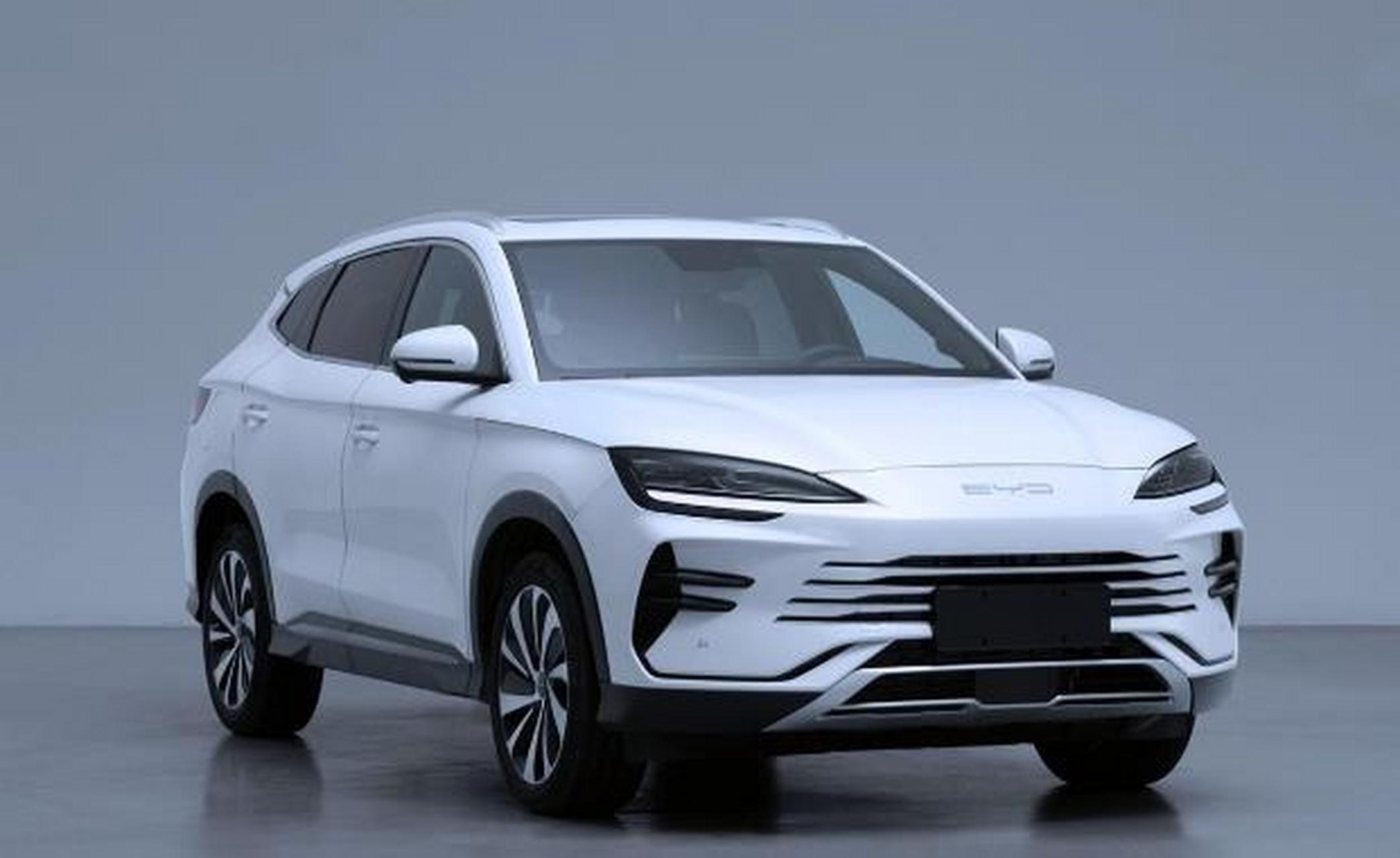 新车|车身更长,新款比亚迪宋plus dm-i曝光,现款15.