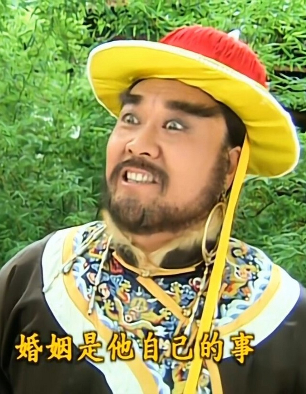 还珠格格为什么皇上能收含香,但要不起塞娅  同样是边疆公主,赛娅和含