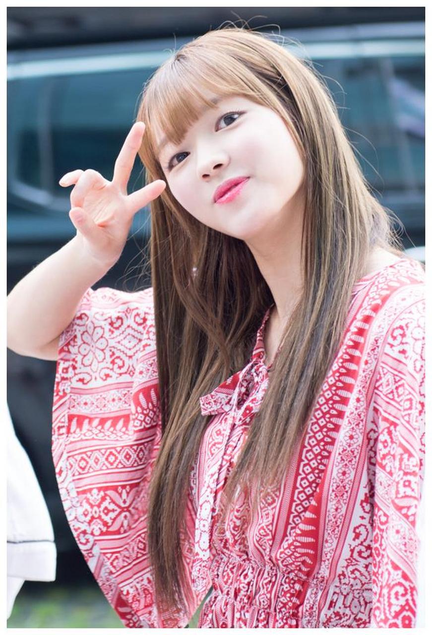 最美韩星刘是我:长相清纯,穿衣甜美,少女范穿搭就看她