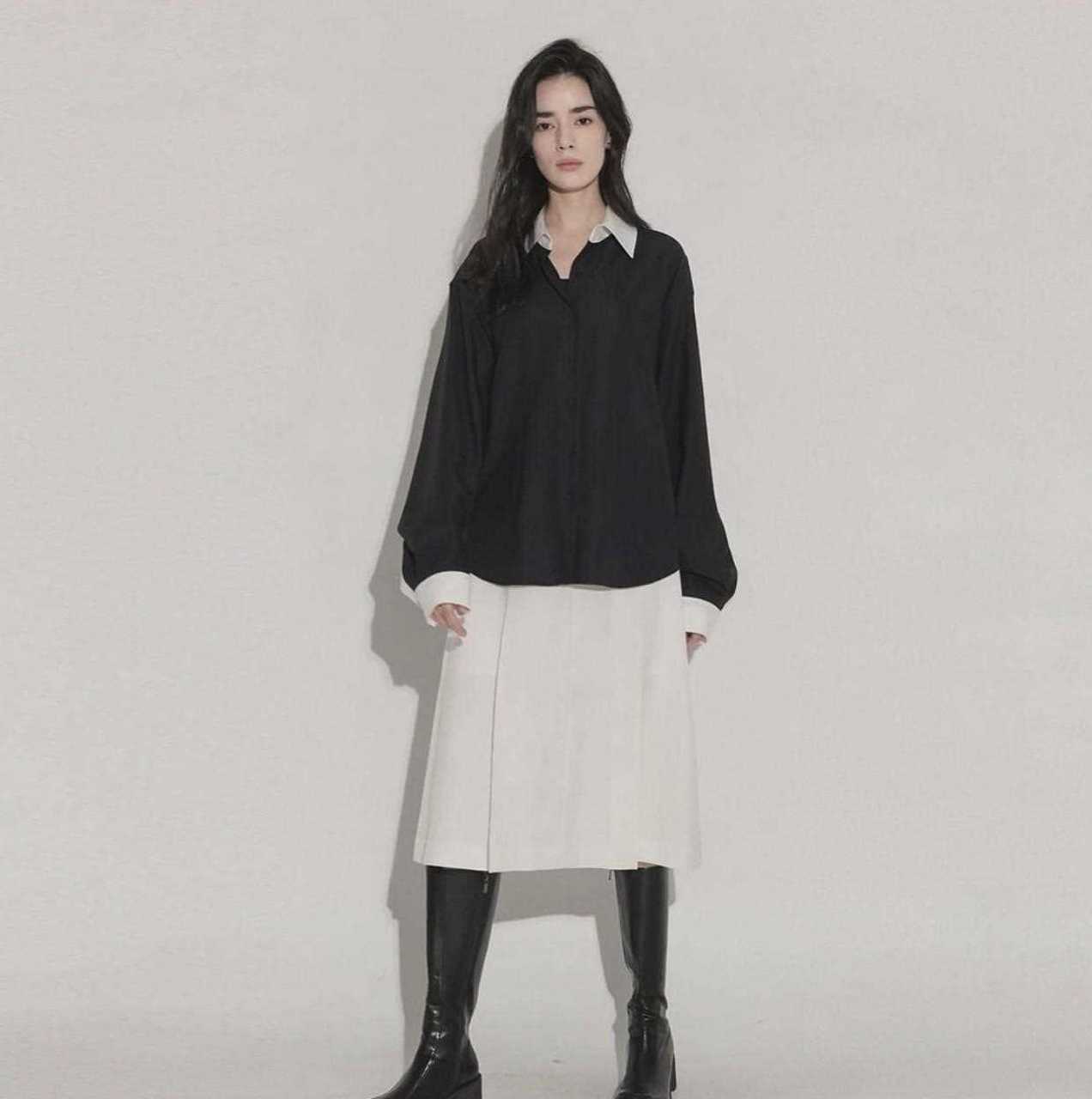 低饱和度,无彩色系装搭配look[鄙视] 低饱和度的服装总能给人一种素雅