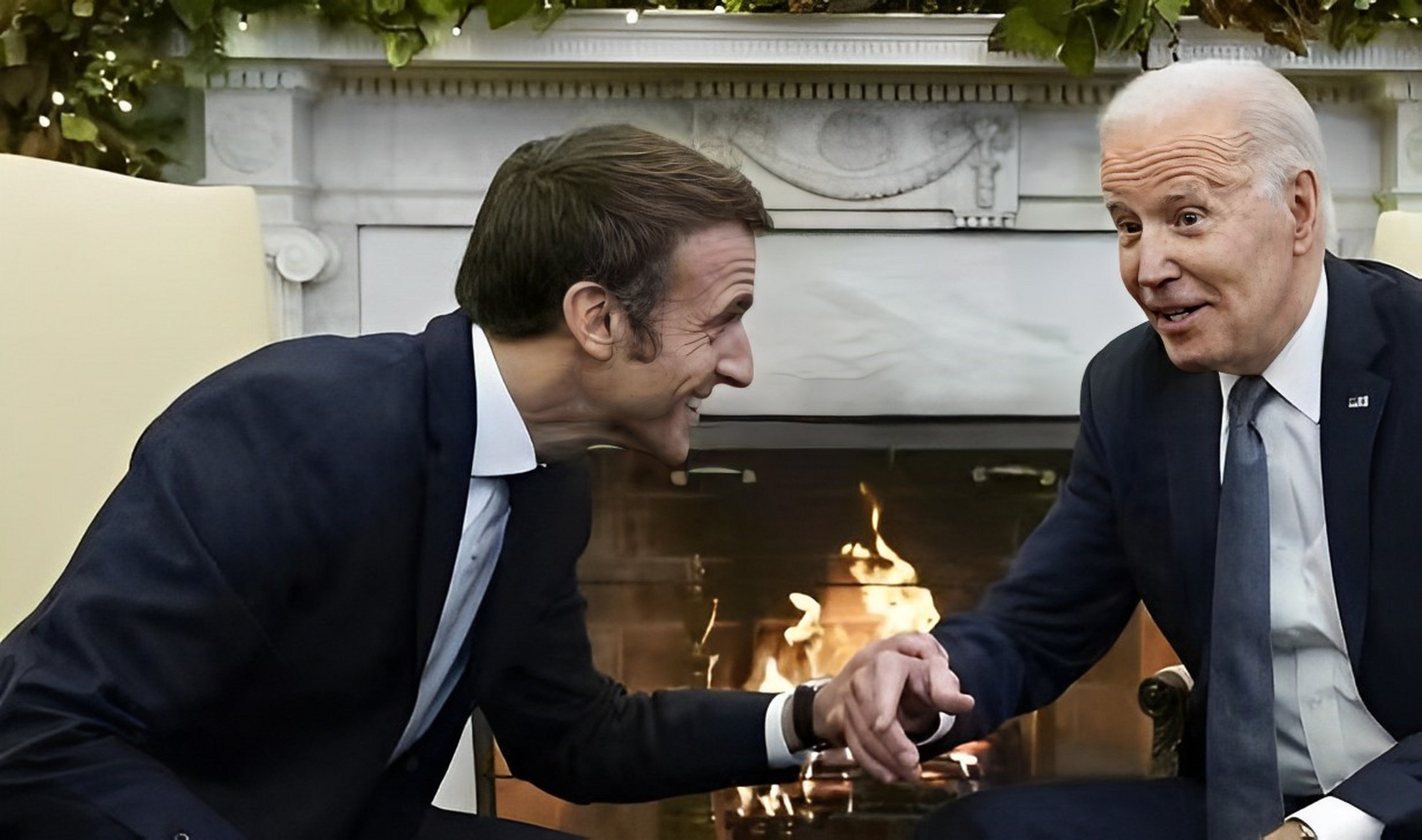 法国总统马克龙夫年龄图片