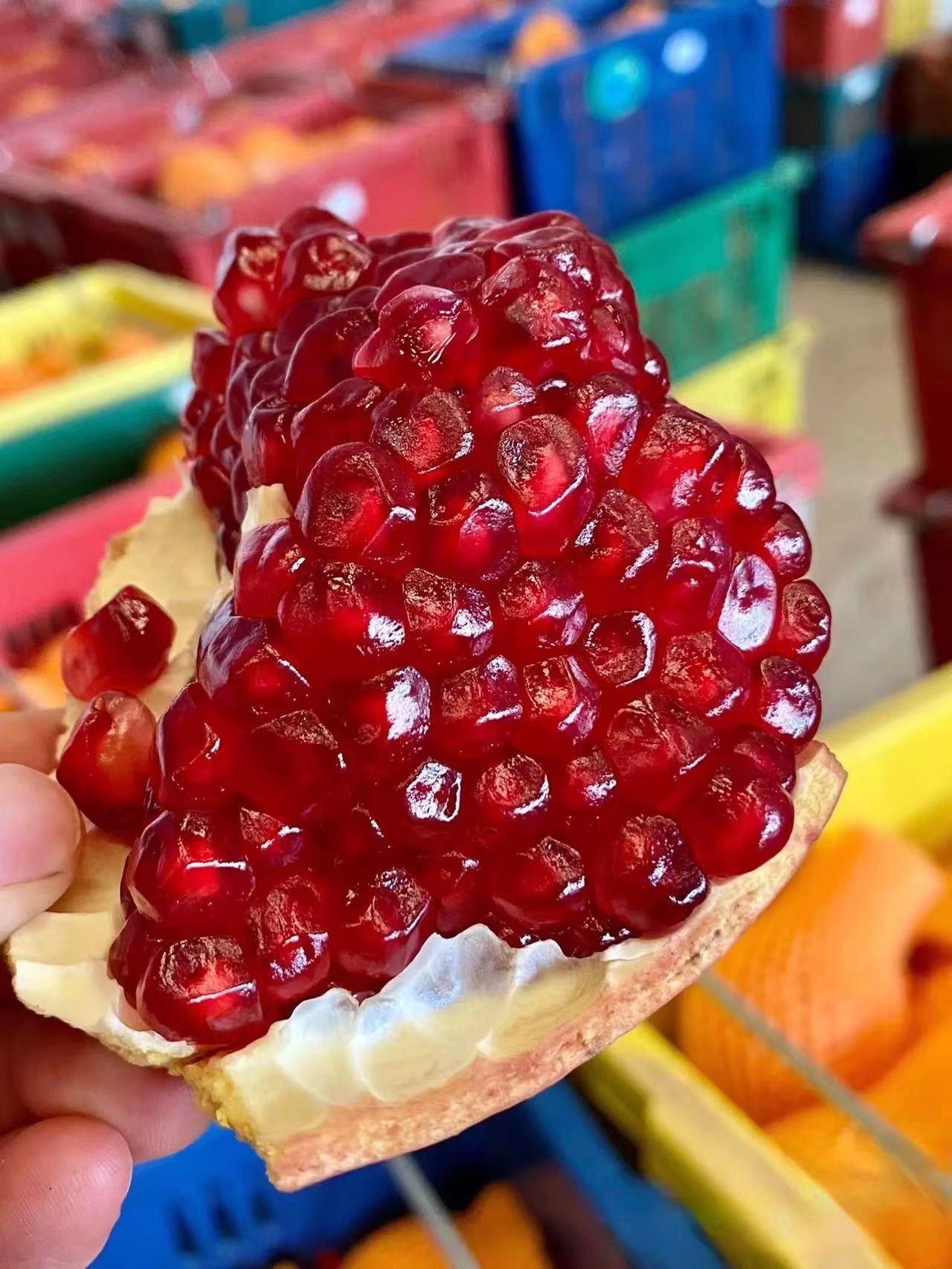 各位美眉们,你们有没有和我一样超爱石榴但又怕麻烦呢?