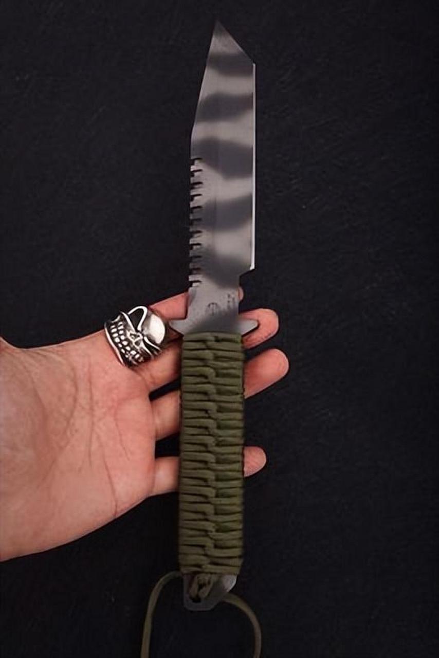 挺进者bnss战术直刀,简陋外表不掩强悍战力  挺进者bnss是由美国