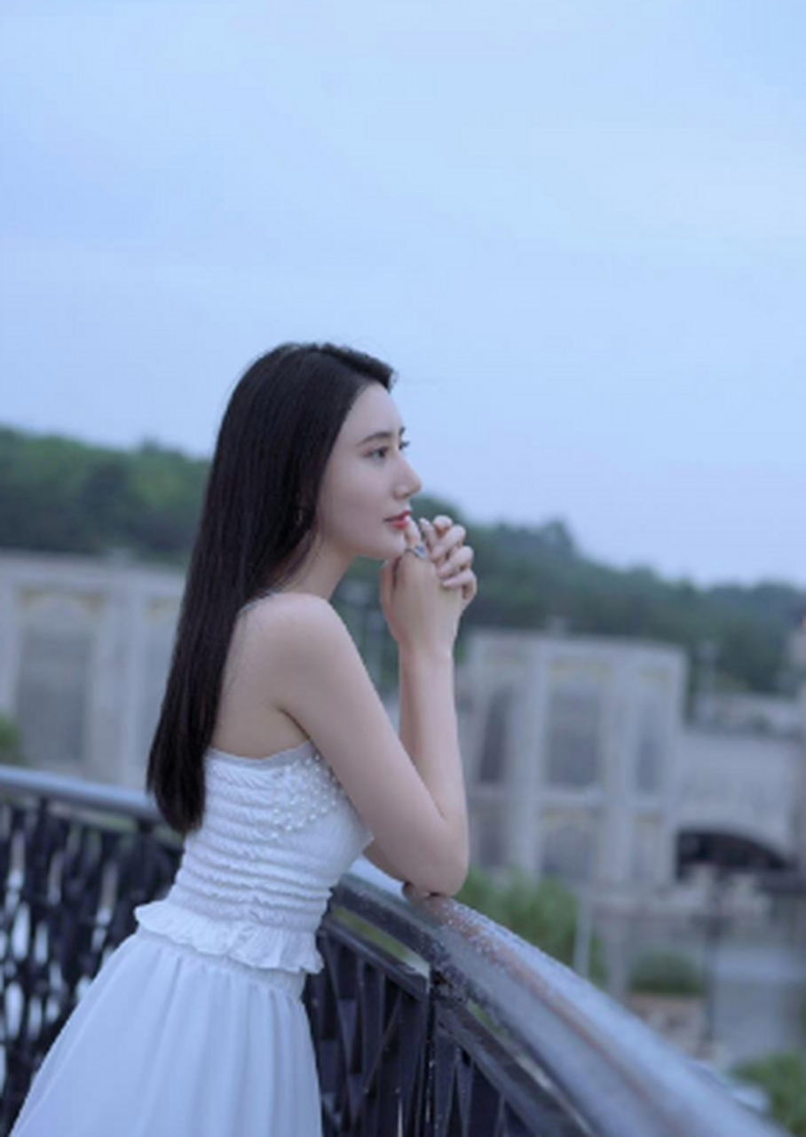 俊俏,可爱,活泼的女孩