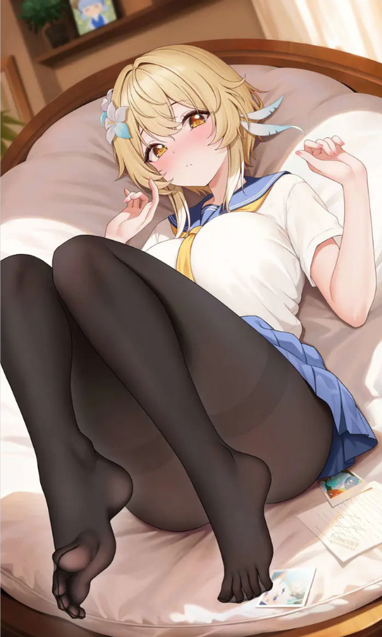 女孩躺在床上伸展着黑丝长腿#二次元美图