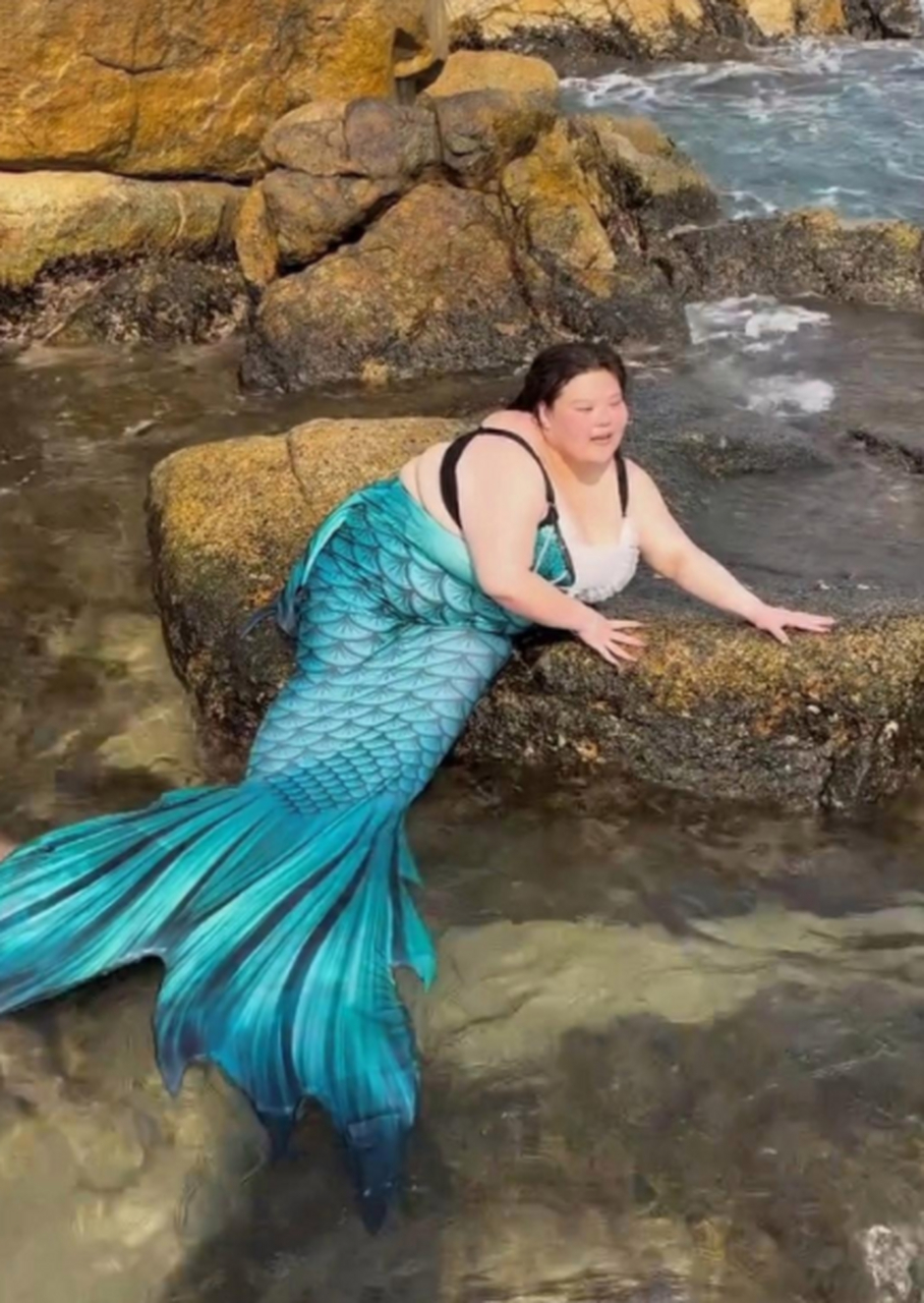 这样的美人鱼,拍个照片也不容易