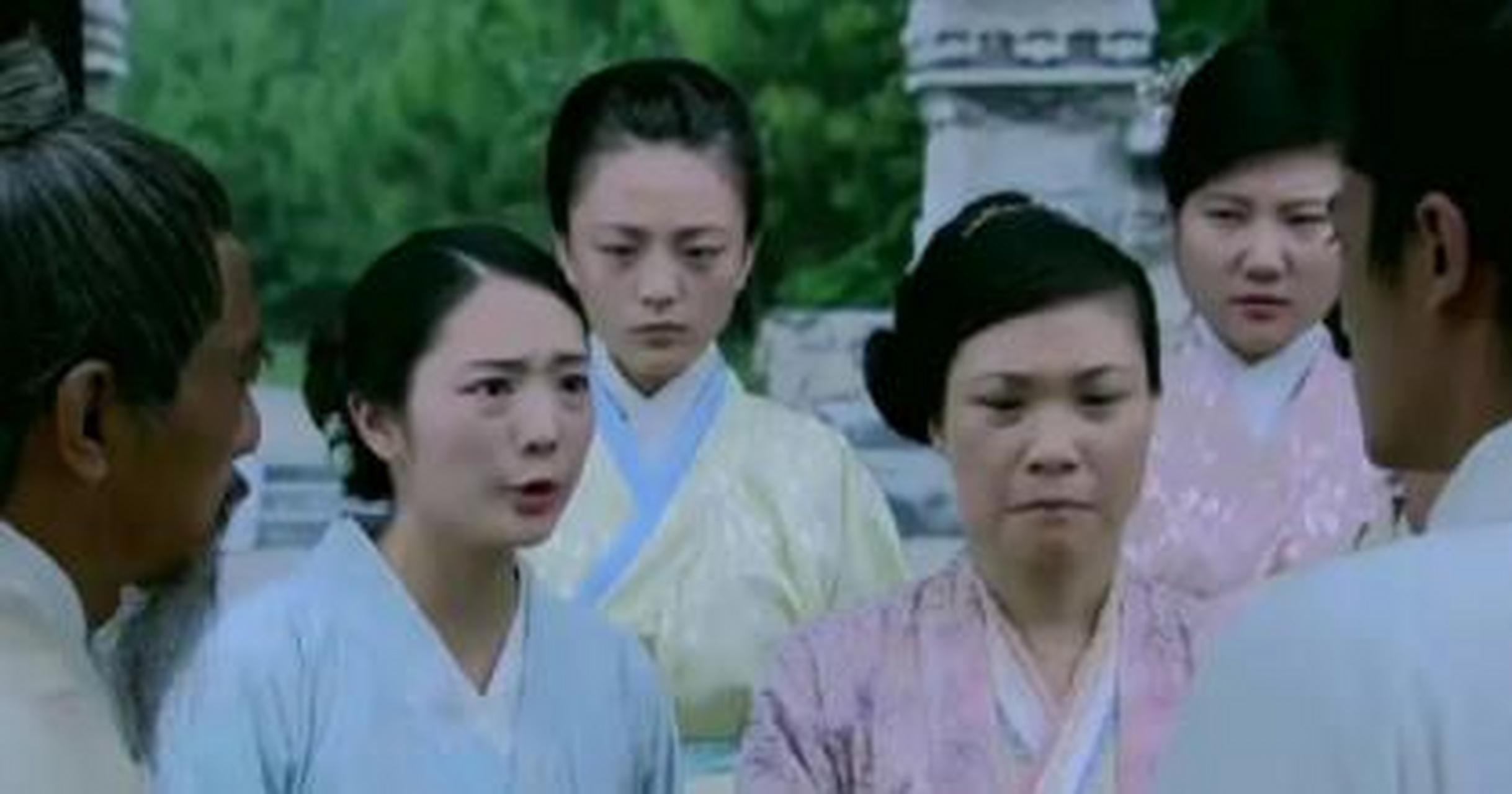 仙剑三中这个姑娘是余答应吧,眼睛和眉毛还是那么会抢戏!