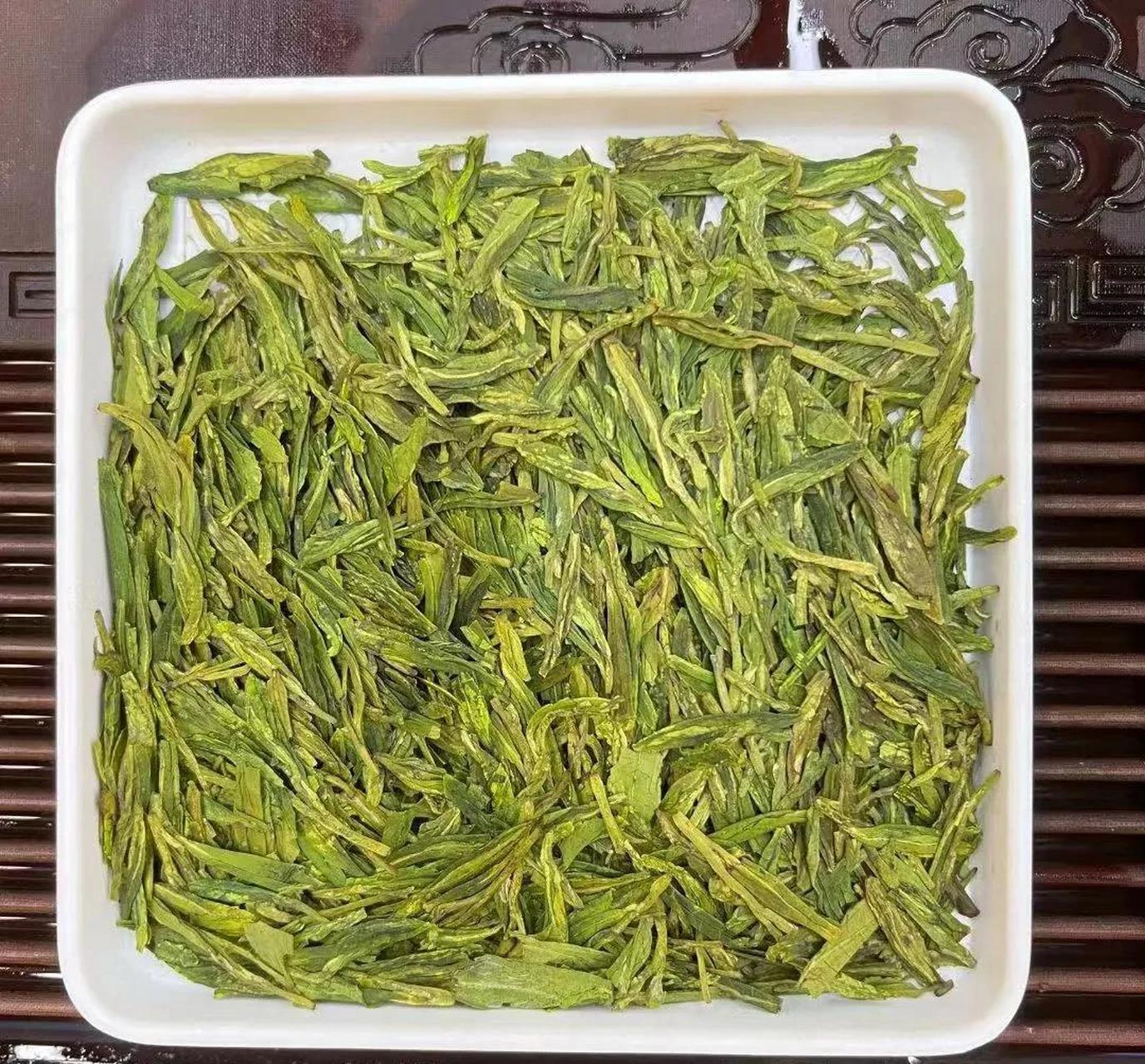 三王堂的龙井43口粮茶,很多老朋友一直在等待,它的外形虽然不起眼