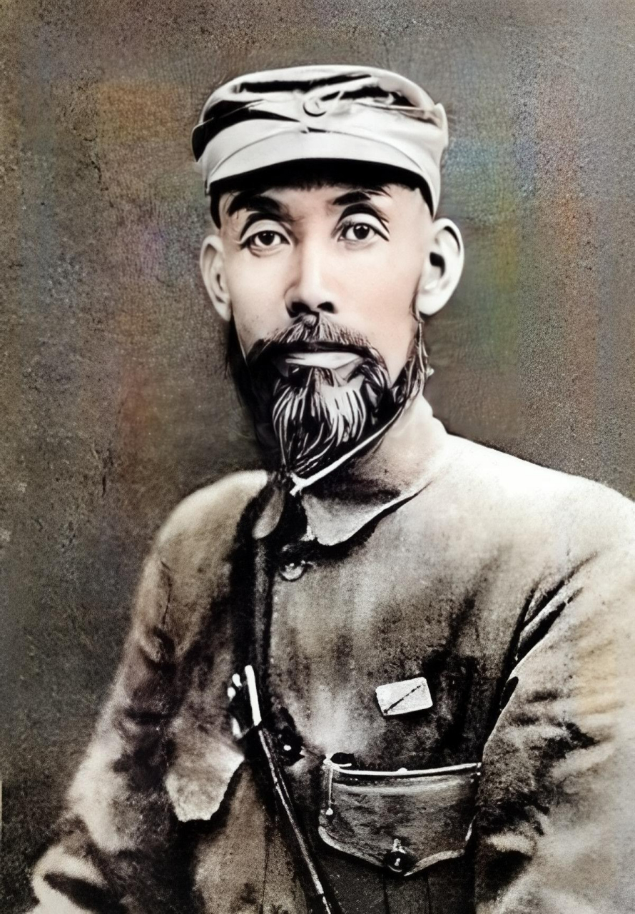 范筑先的故事显示了英雄形象的勇敢和无私.