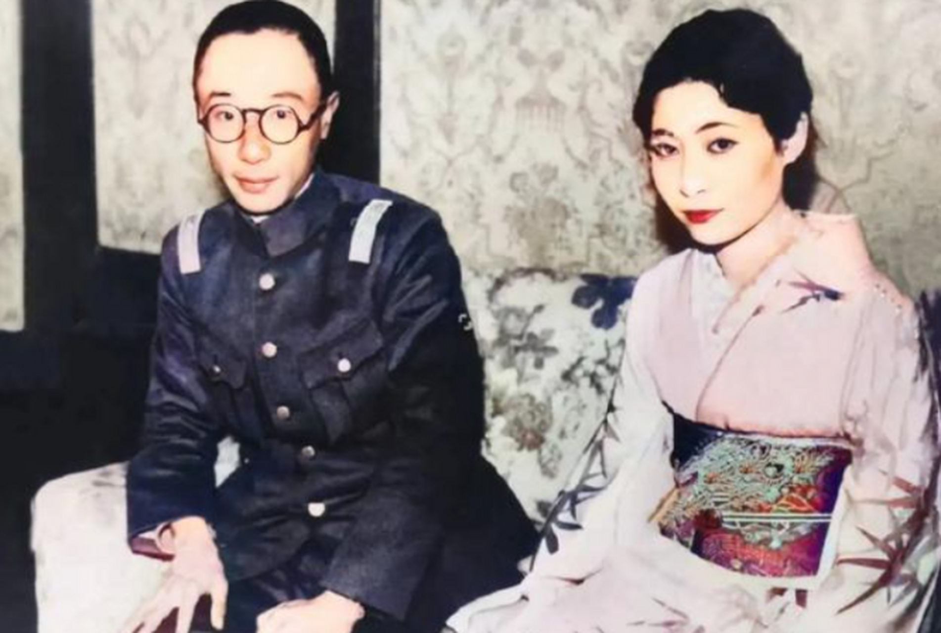 1960年,爱新觉罗·溥杰出狱后,他希望能够将自己的日本妻子接来中国.