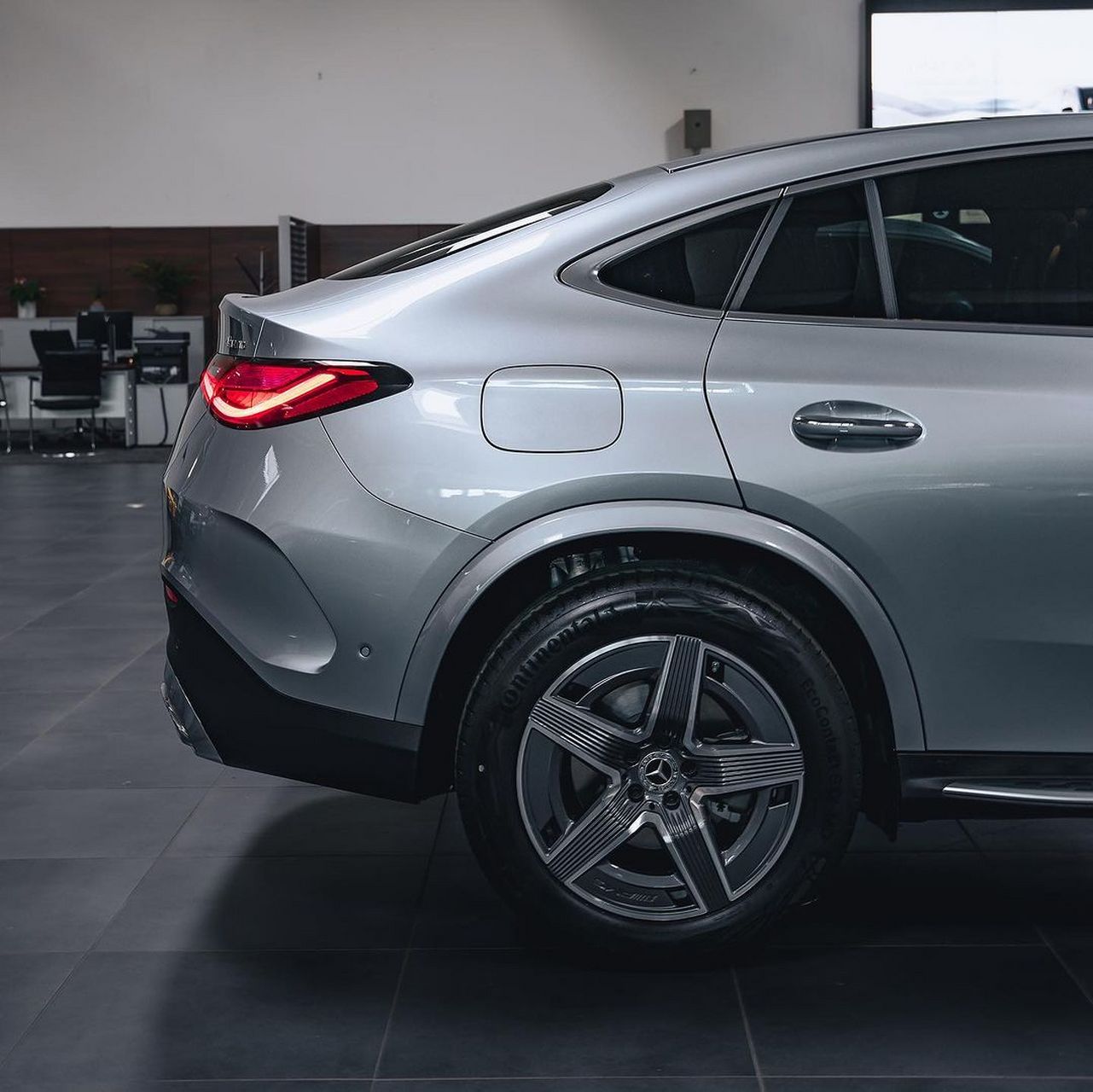 the new mercedes glc coupé 奔驰glc级  car时尚  豪车超跑