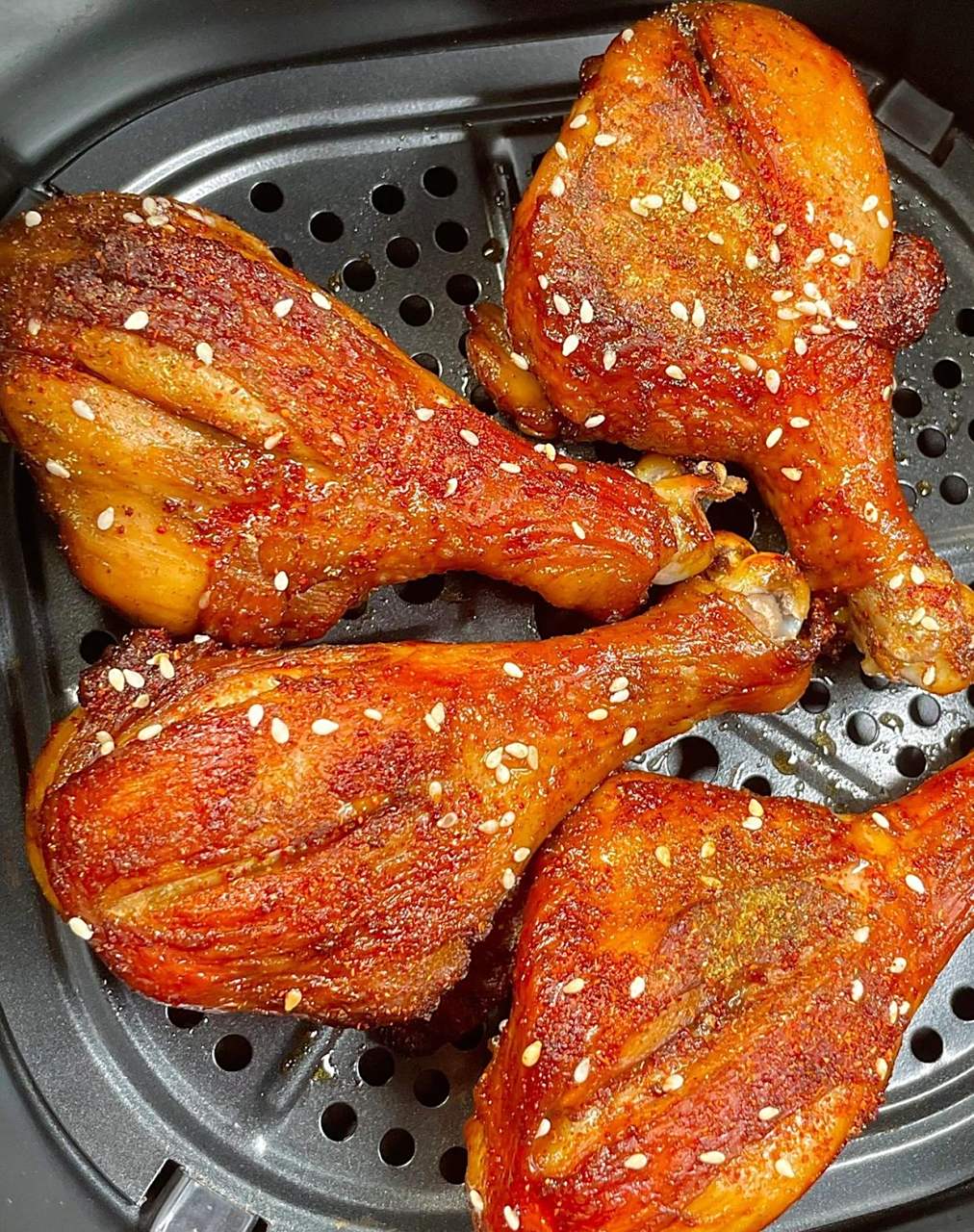 大鸡腿95外酥里嫩,鲜嫩多汁! 一口下去,肉感满满,真是太爽了!