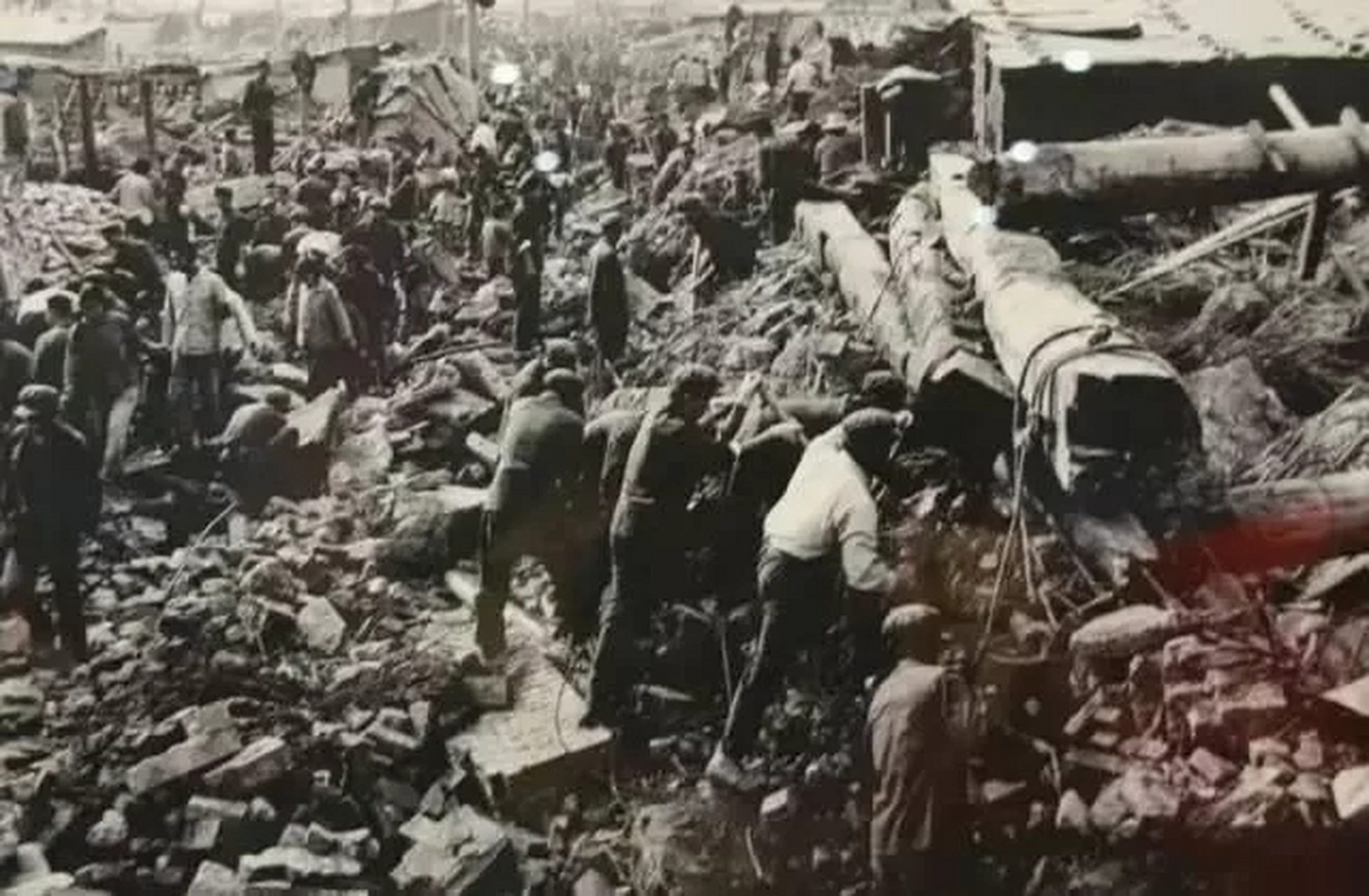 8秒,号称震撼世界的1976年7月28日唐山大地震,中国河北省唐山丰南一带