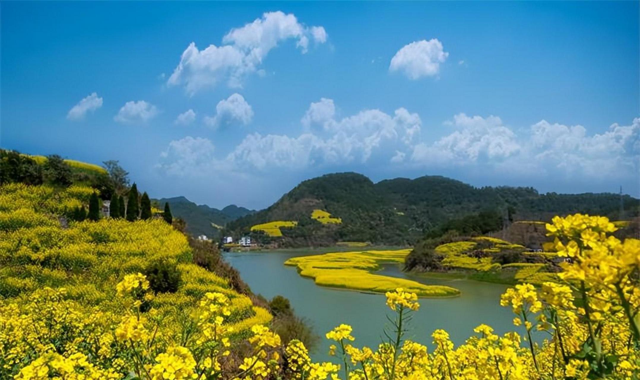 安徽黄山休宁县祖源村,坐落着一座历史悠久的千年古村落,它的名字叫做