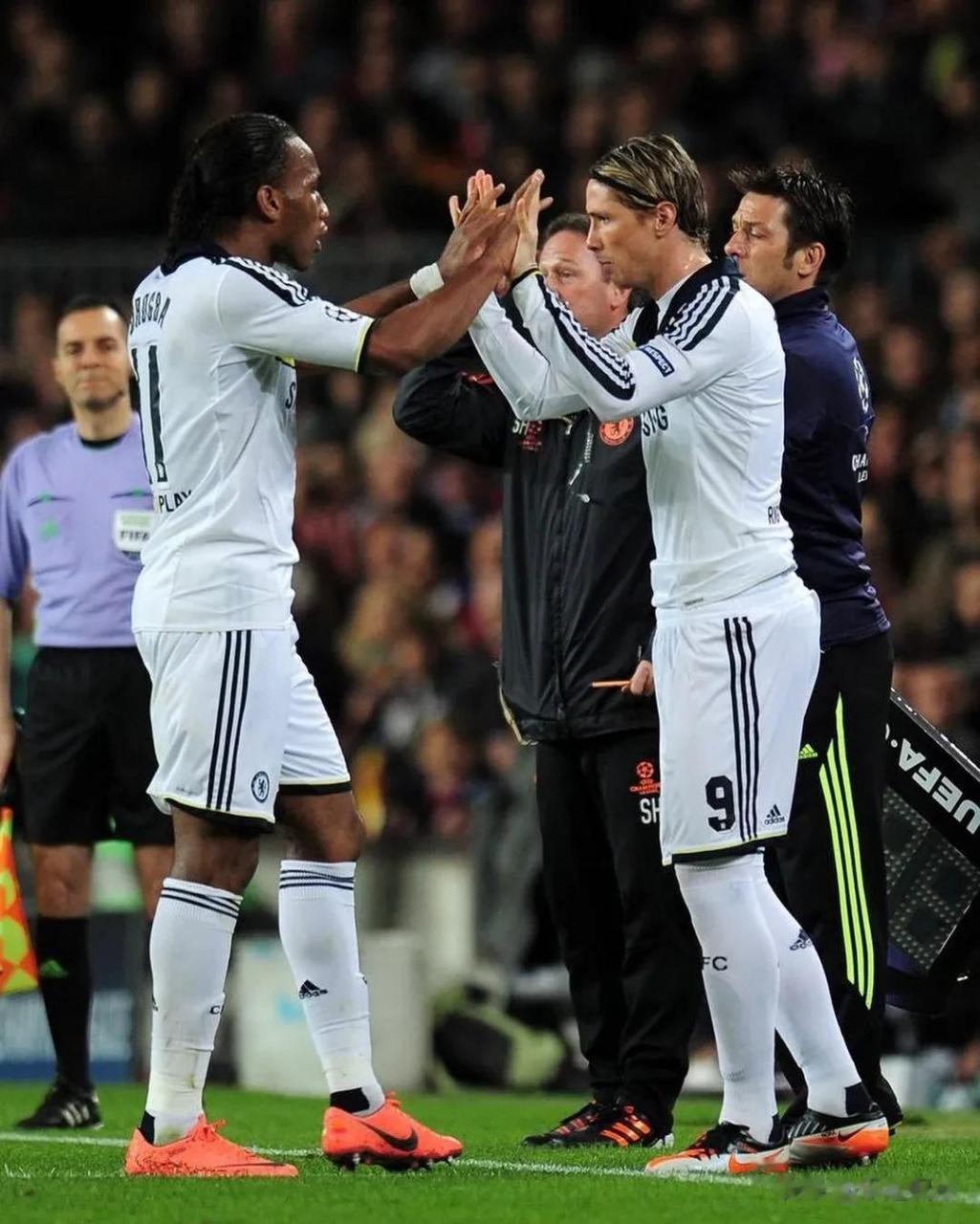 足坛历史上的今天:2012年的今天,切尔西欧冠半决赛对阵巴塞罗那.