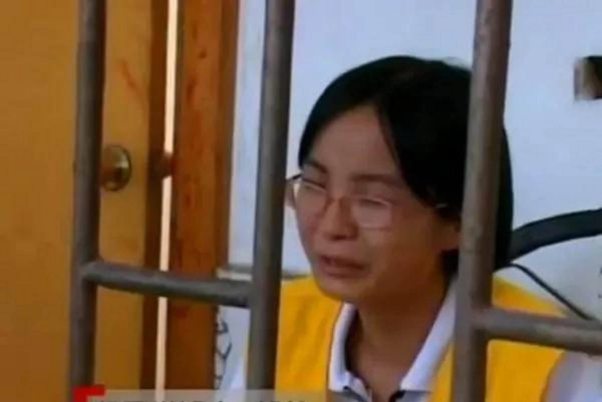 某医院女药师胡芳和外科医生刘某曾是恋人关系.