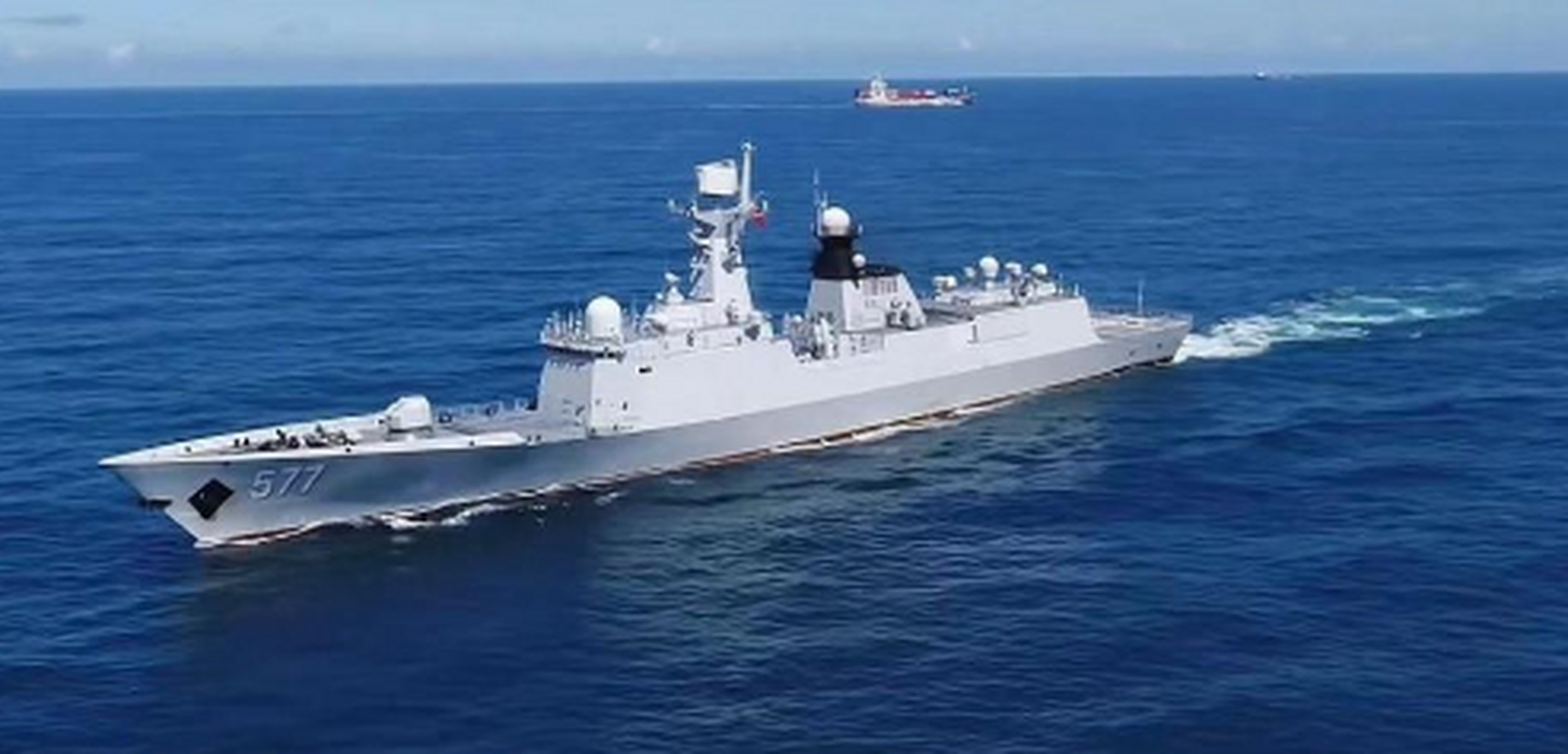 徐州舰无视驱离靠近台舰,台政客炒:解放军要台舰靠近配合交差!