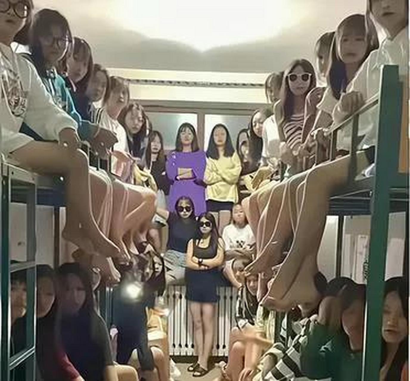 这两个宿舍对决的话,谁的胜算更大一些呢?