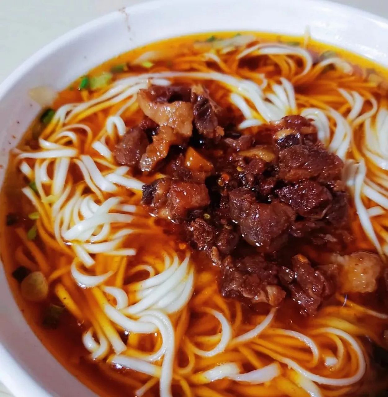 干姜鸭面比较好吃,没有汤,姜味适中鸭子超级干香!