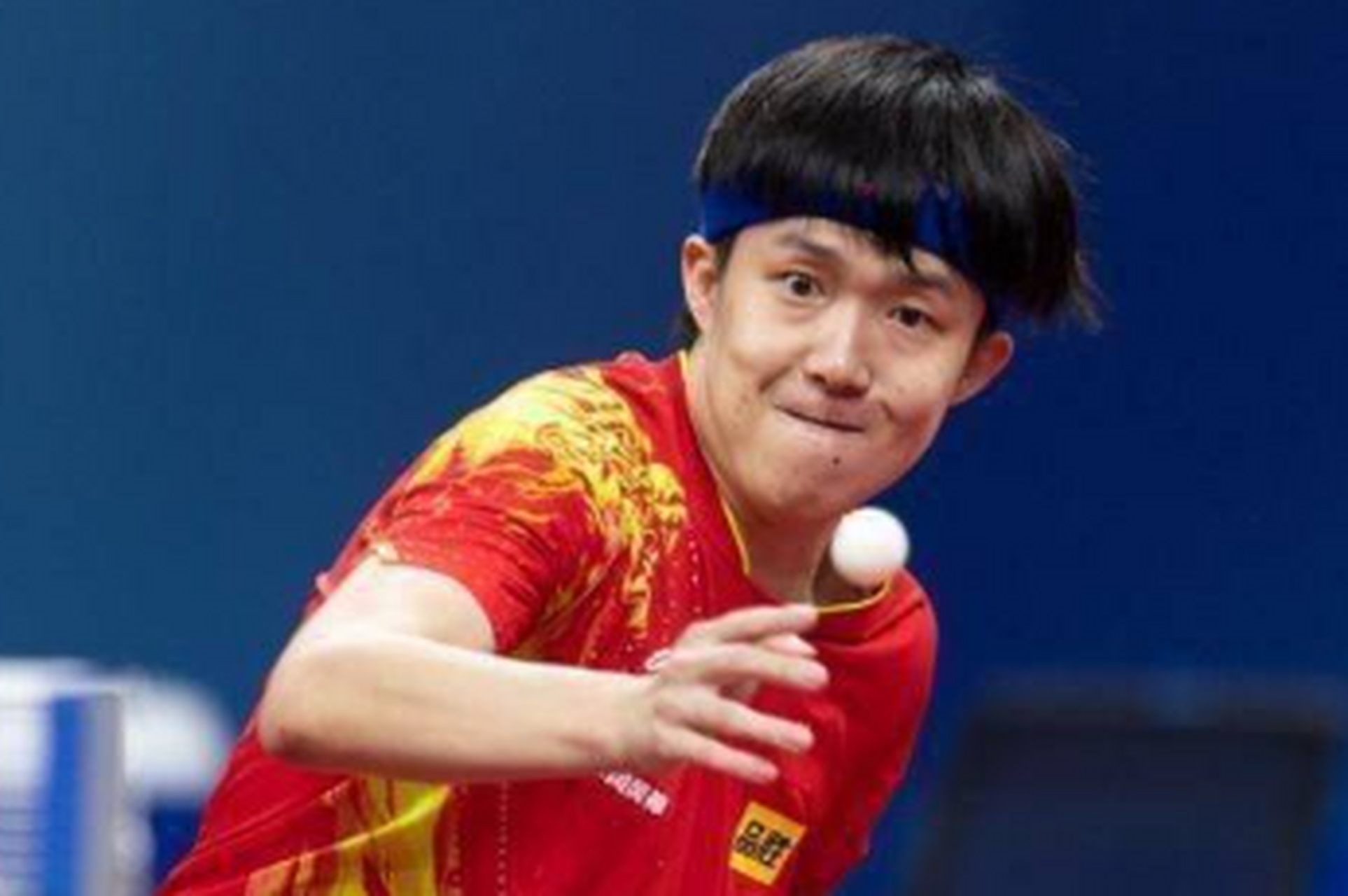 王楚钦公开向张本智和下战书,网友:大头挺有魄力  中国乒乓球队正在