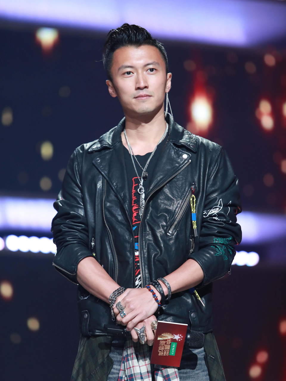 9599 华为mate x5:谢霆锋的硬核风潮 0497  继刘德华代言华为