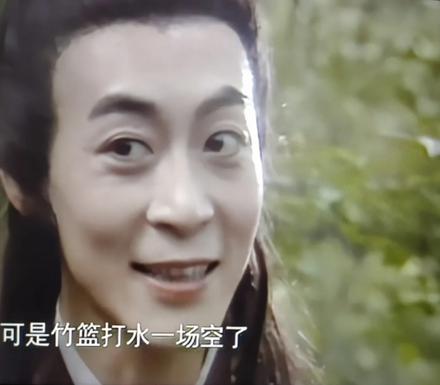 六小龄童年轻时~也真的是个小鲜肉