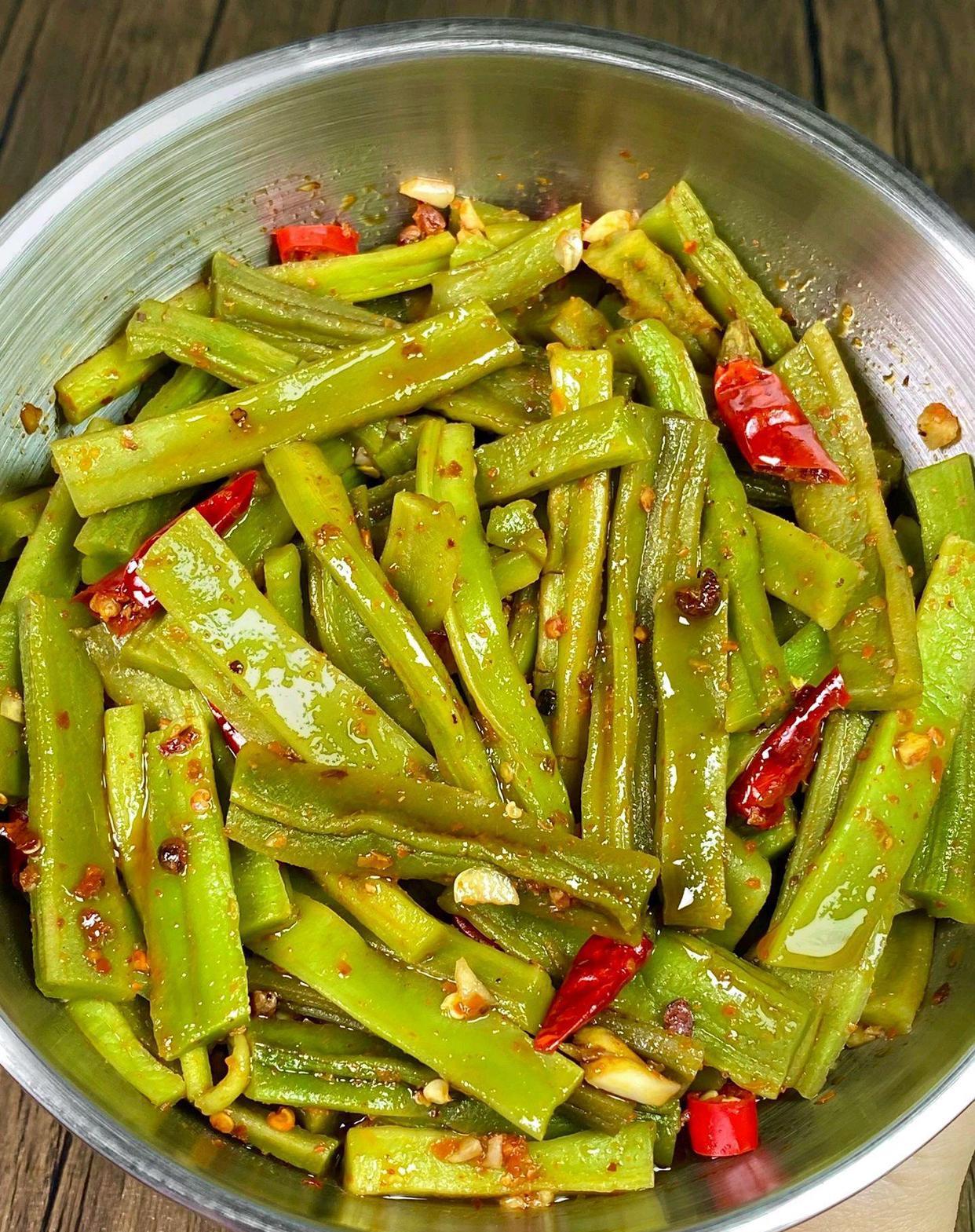 做法 1酱汁 凉拌贡菜图片