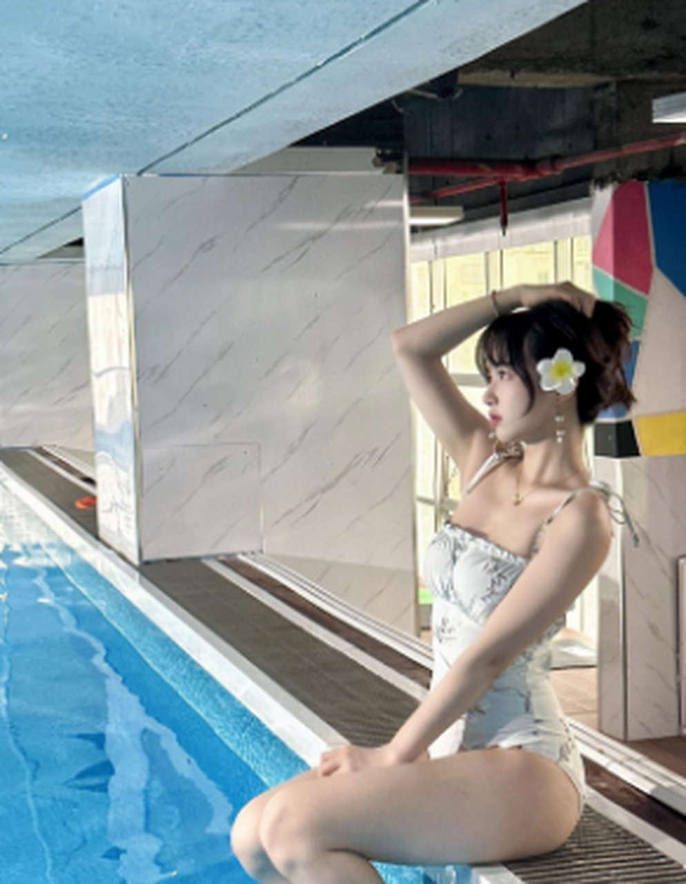 天生丽质,美艳绝世,空谷幽兰的女人