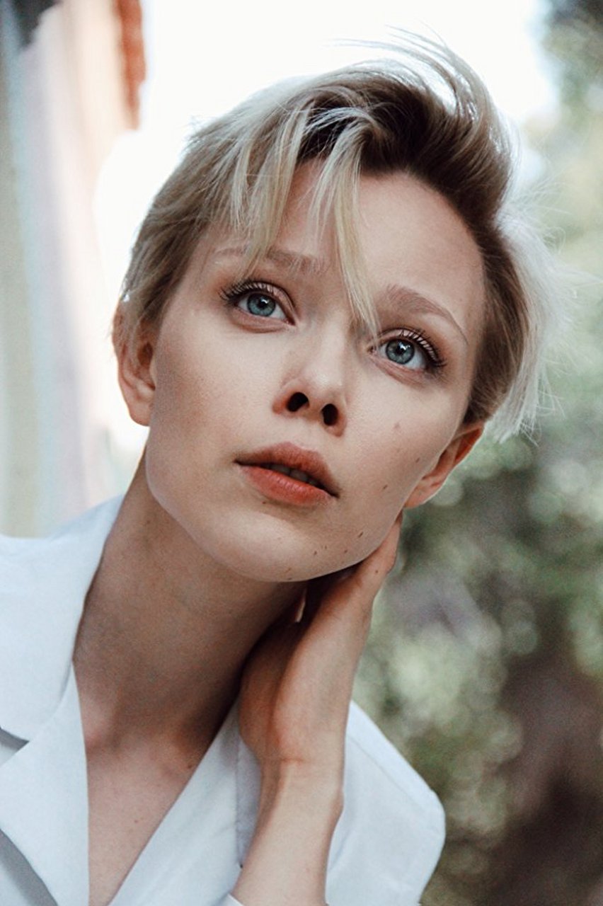 伊万娜·萨赫诺 ivanna sakhno,乌克兰演员,她气质灵动,在《环太平洋