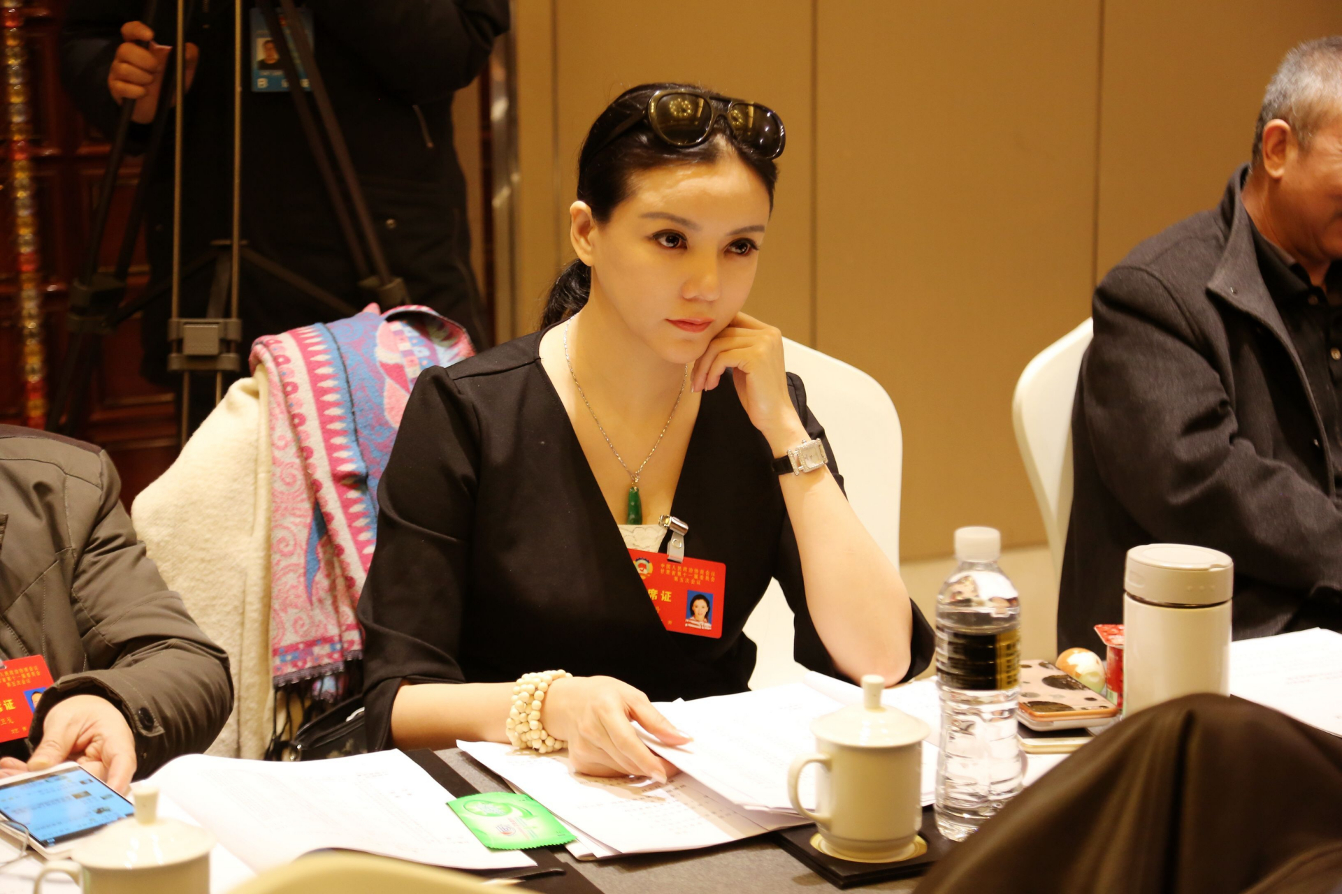 著名的演员彭丹女士,近日证实已经担任国际经济战略研究院院长.