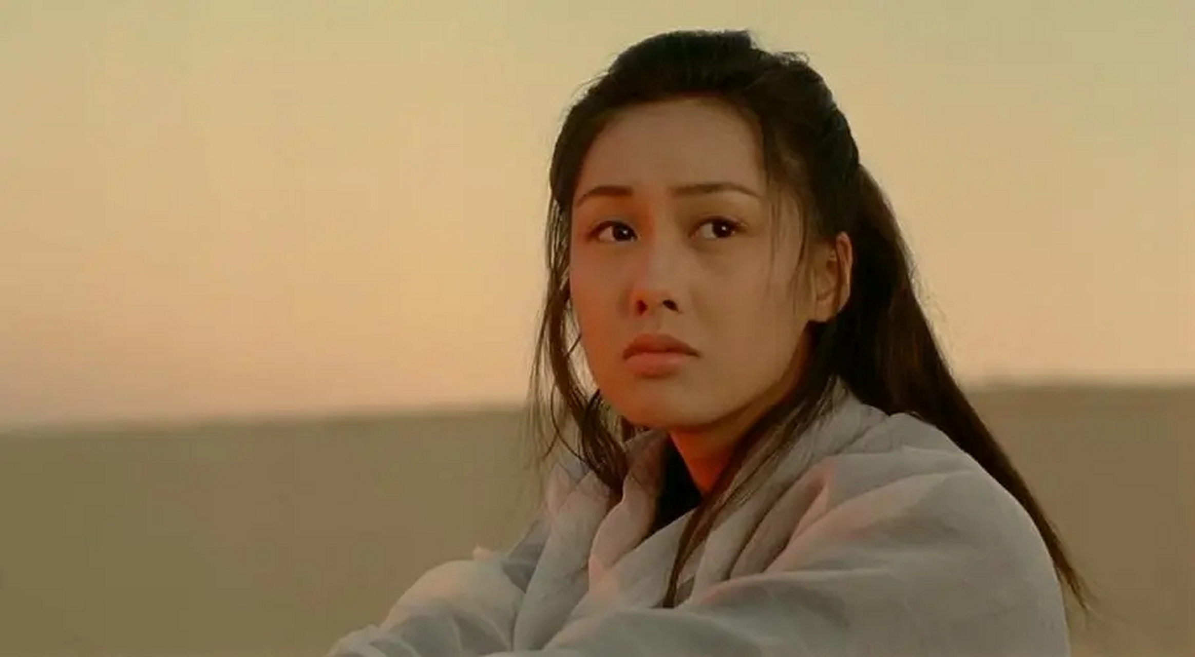 《大话西游》是由周星驰彩星电影公司和西安电影制片厂联合摄制的爱情