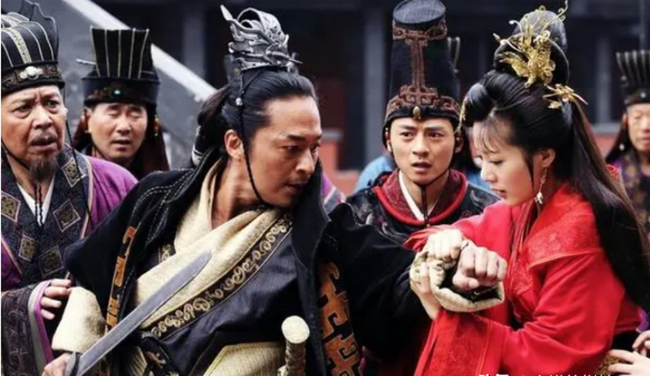 范蠡问:"西施该如何处置?