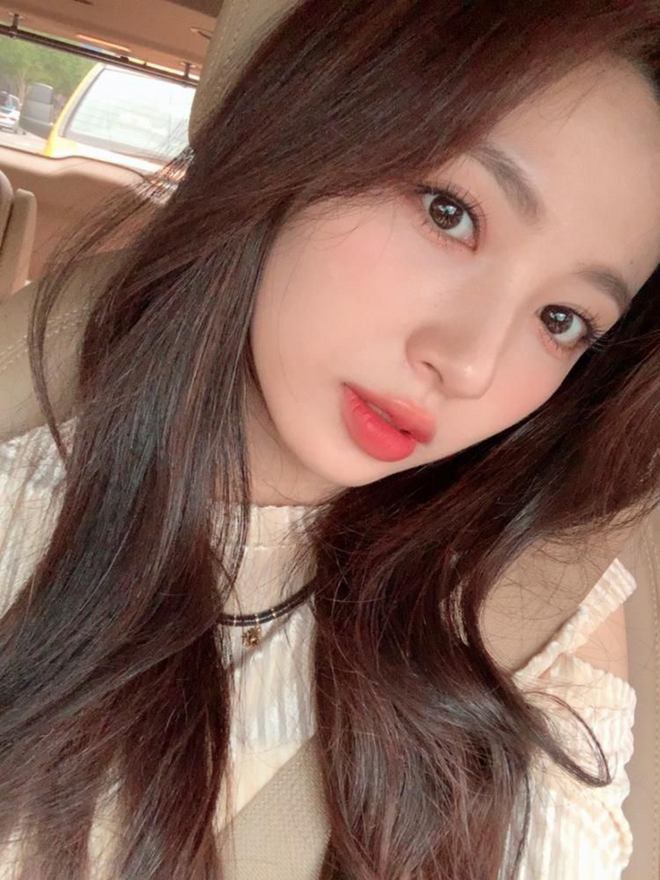 cherry bullet 门面许智媛  ins:jiwxoxni
