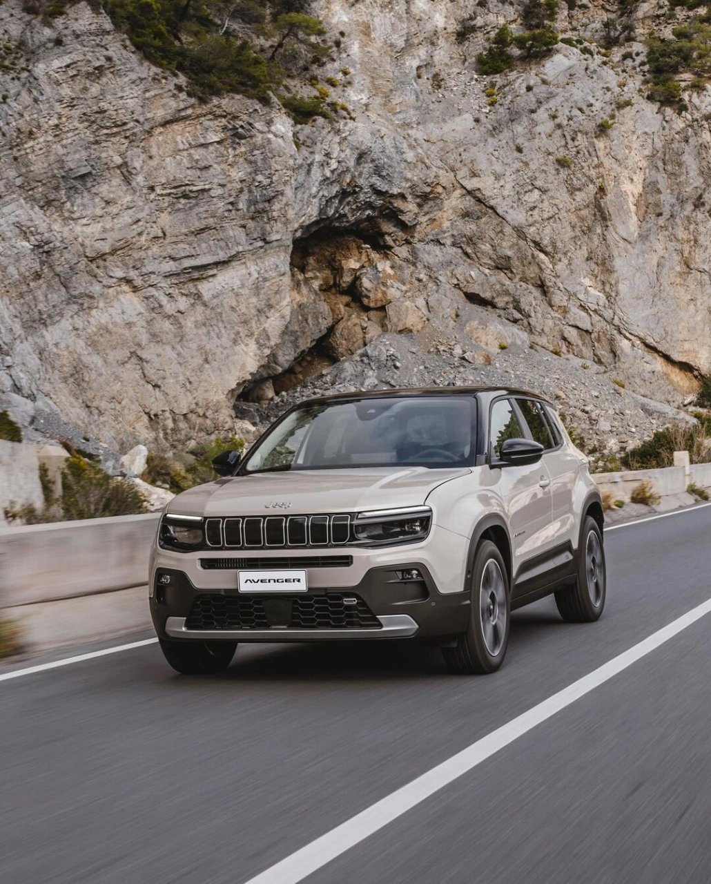 吉普复仇者jeep avenger混动版  吉普复仇者(jeep avenger)的产品线