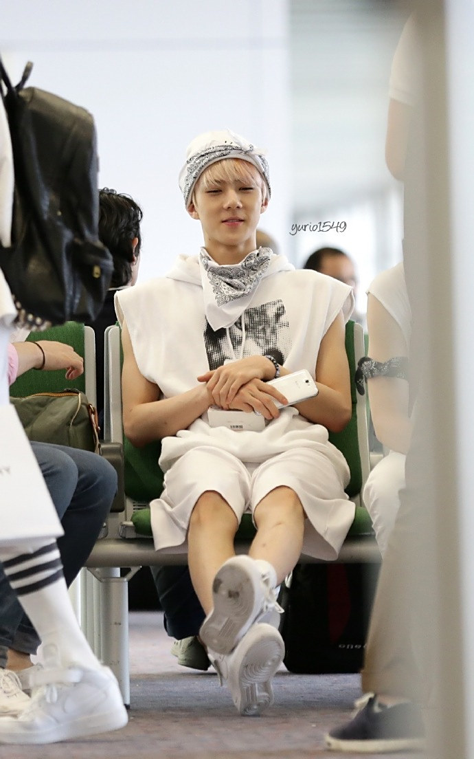 潮品#osh#吴世勋综艺犯人就是你#wsx#吴世勋喵星人#世间两种甜,黄