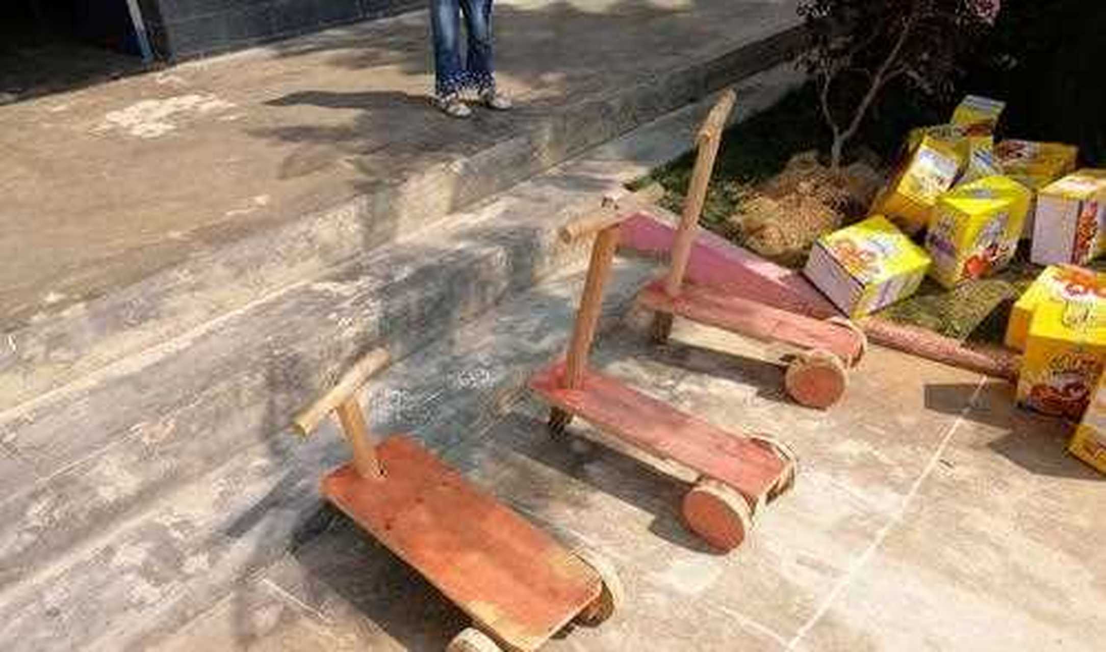 我小的时候没有迪士尼,但是我有爸爸给我做的核桃风车.