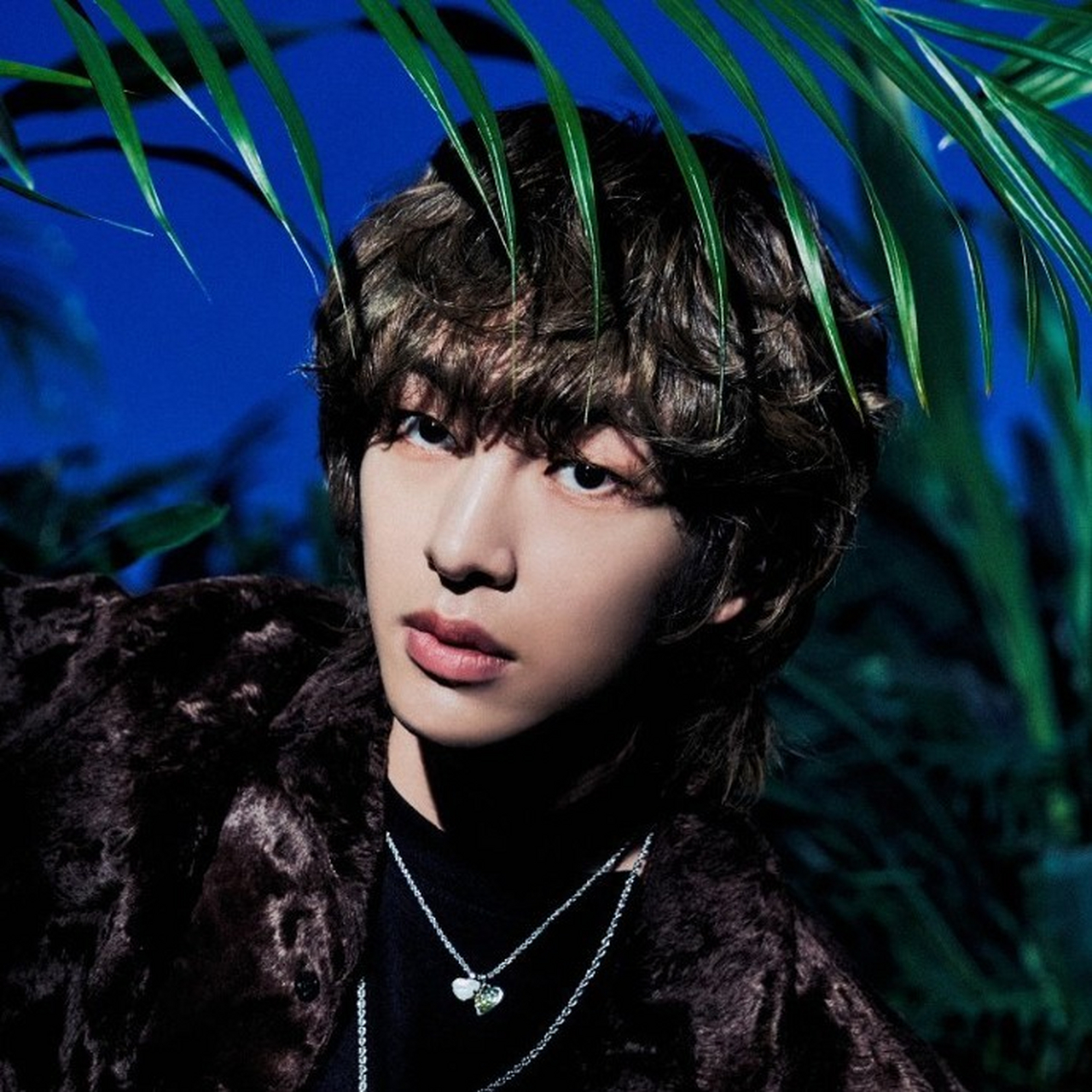 shinee温流此前因健康问题中断活动.