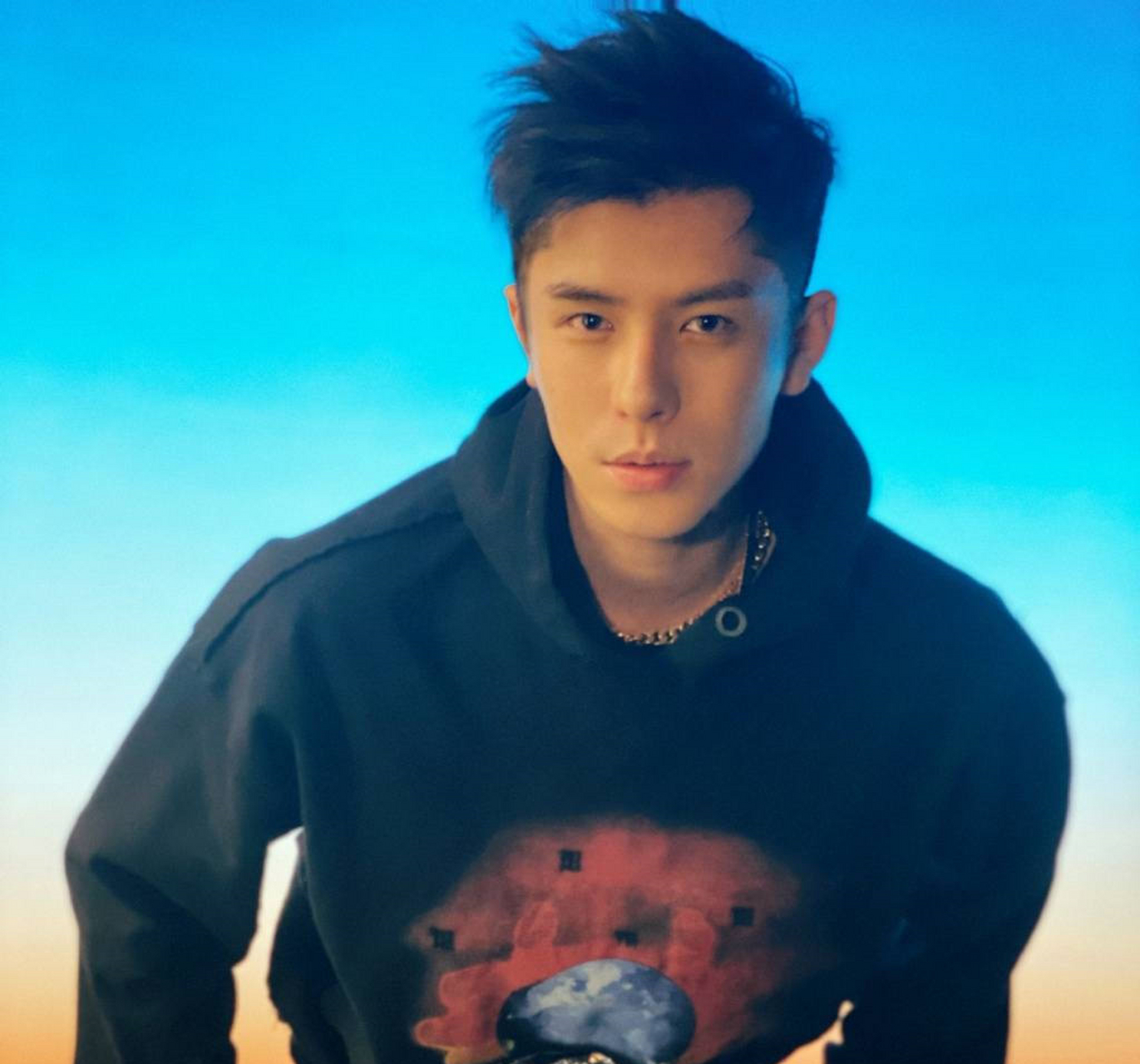 近期,《香蜜沉沉烬如霜》中饰演扑哧君的林皓洋就意外登上了热搜,其实