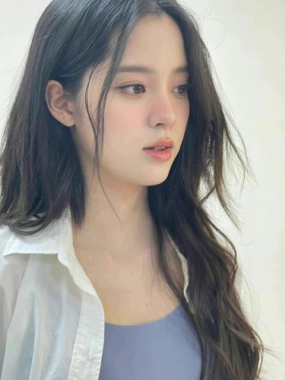 欧阳娜娜# 女明星果然要瘦瘦的才好看,婴儿肥只是暂时的,瘦才是永久