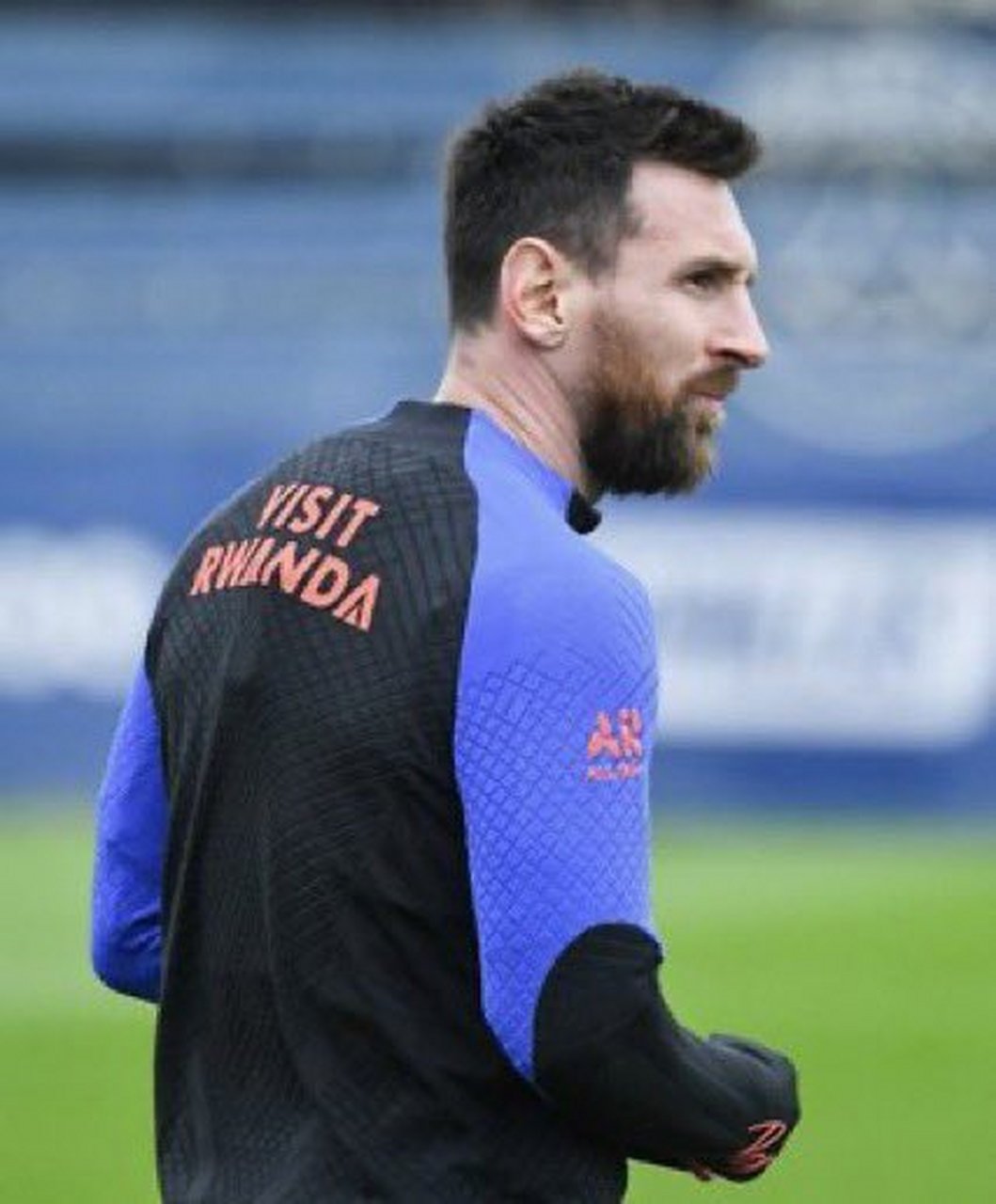 压力不饶人,梅西开始有白头发了. #百家号星火计划