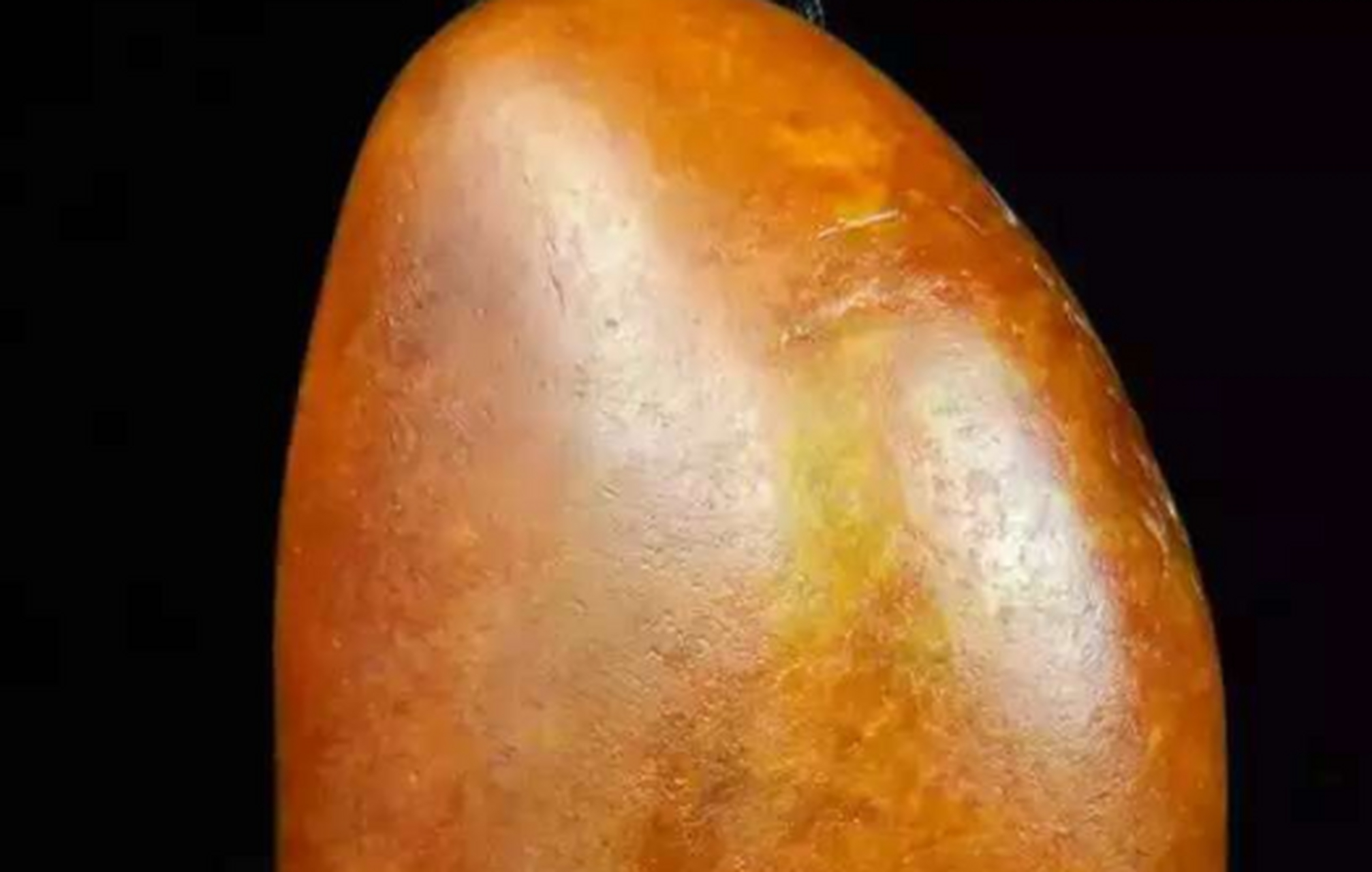 点击头像看直播##和田玉#广义和田玉是指"国标"标准,即含有透闪石并