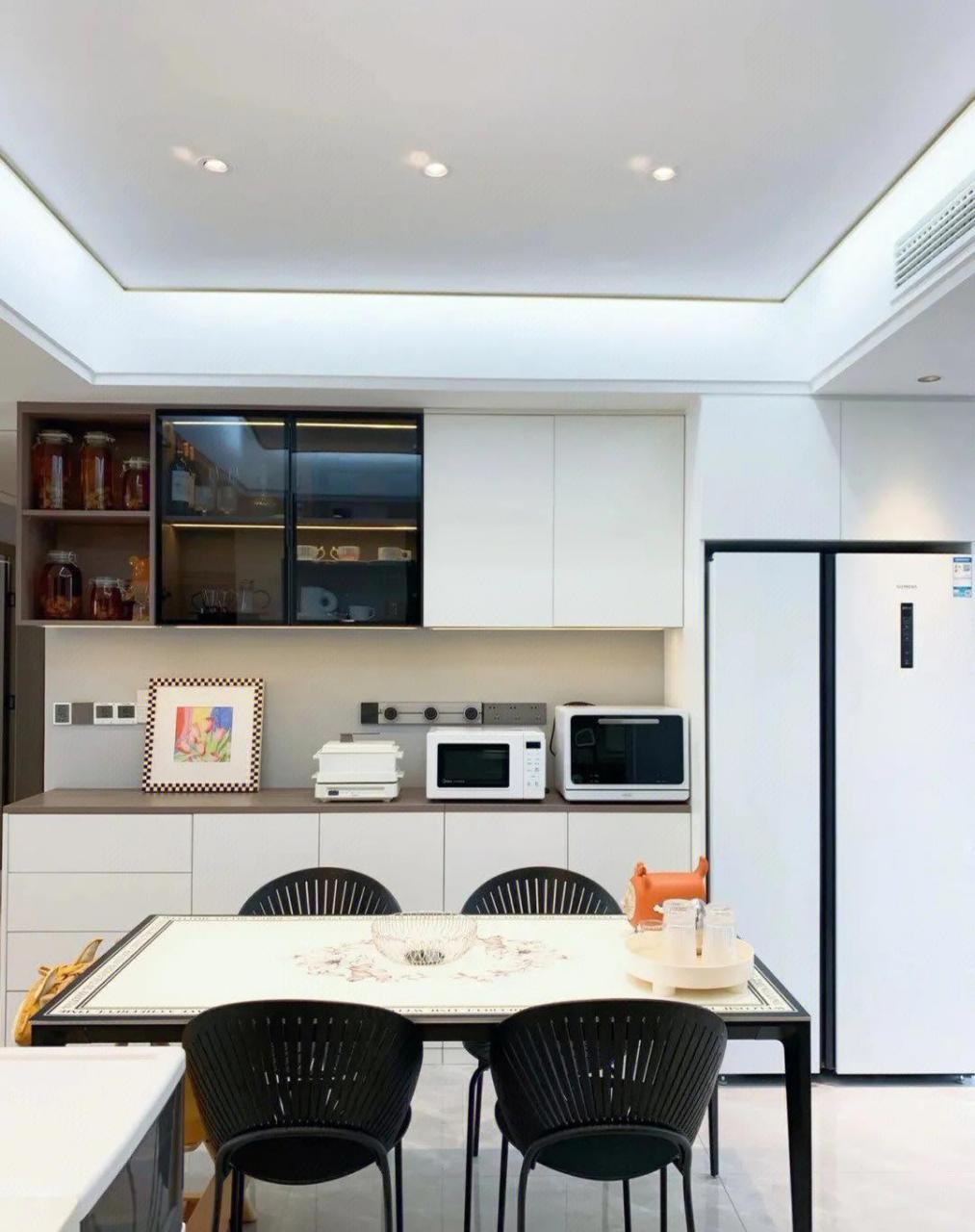 嵌入式冰箱 餐边柜一体设计合集,省空间颜值高美观又实用.